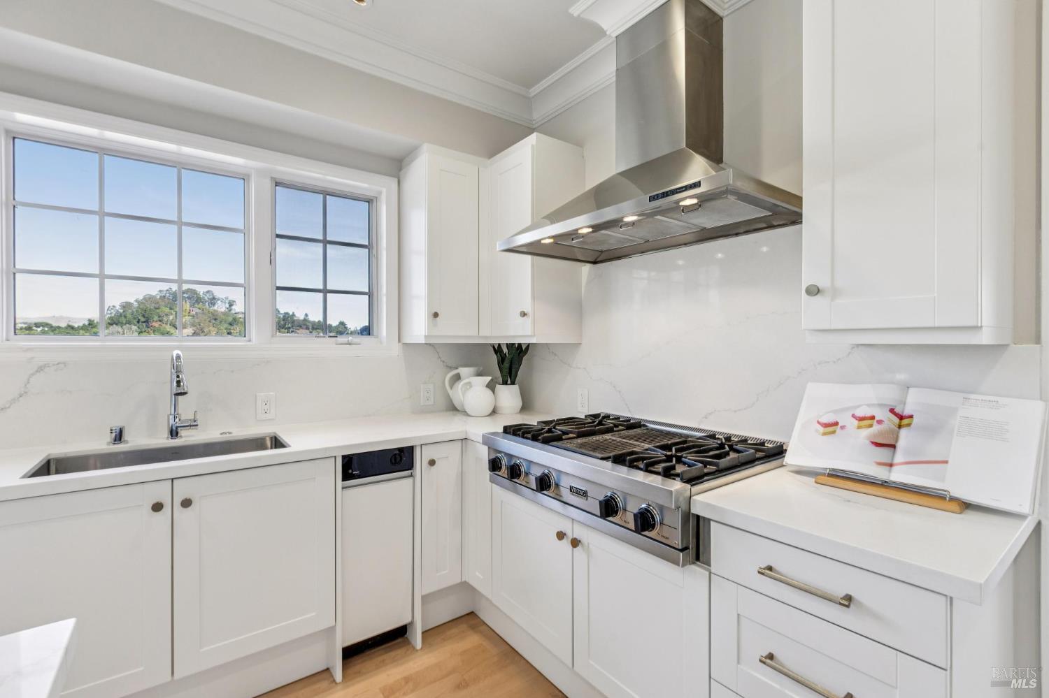 30 De Silva Island Drive