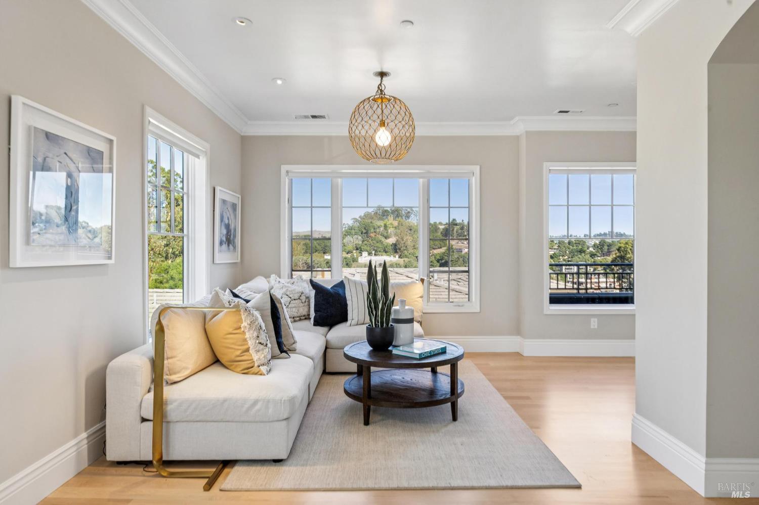 30 De Silva Island Drive