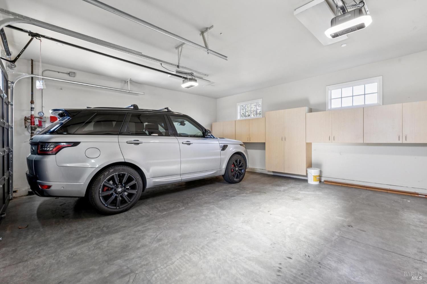 30 De Silva Island Drive