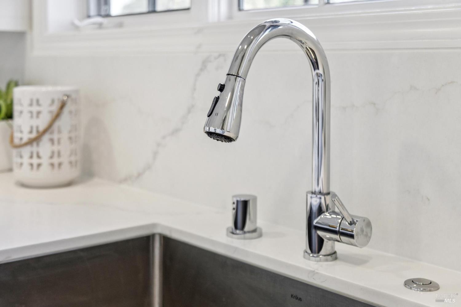 30 De Silva Island Drive