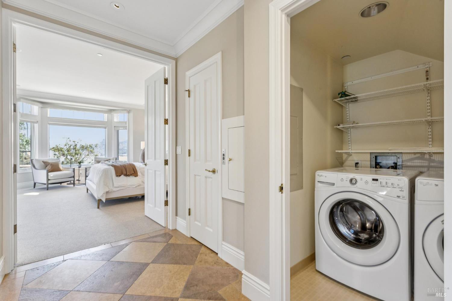 30 De Silva Island Drive