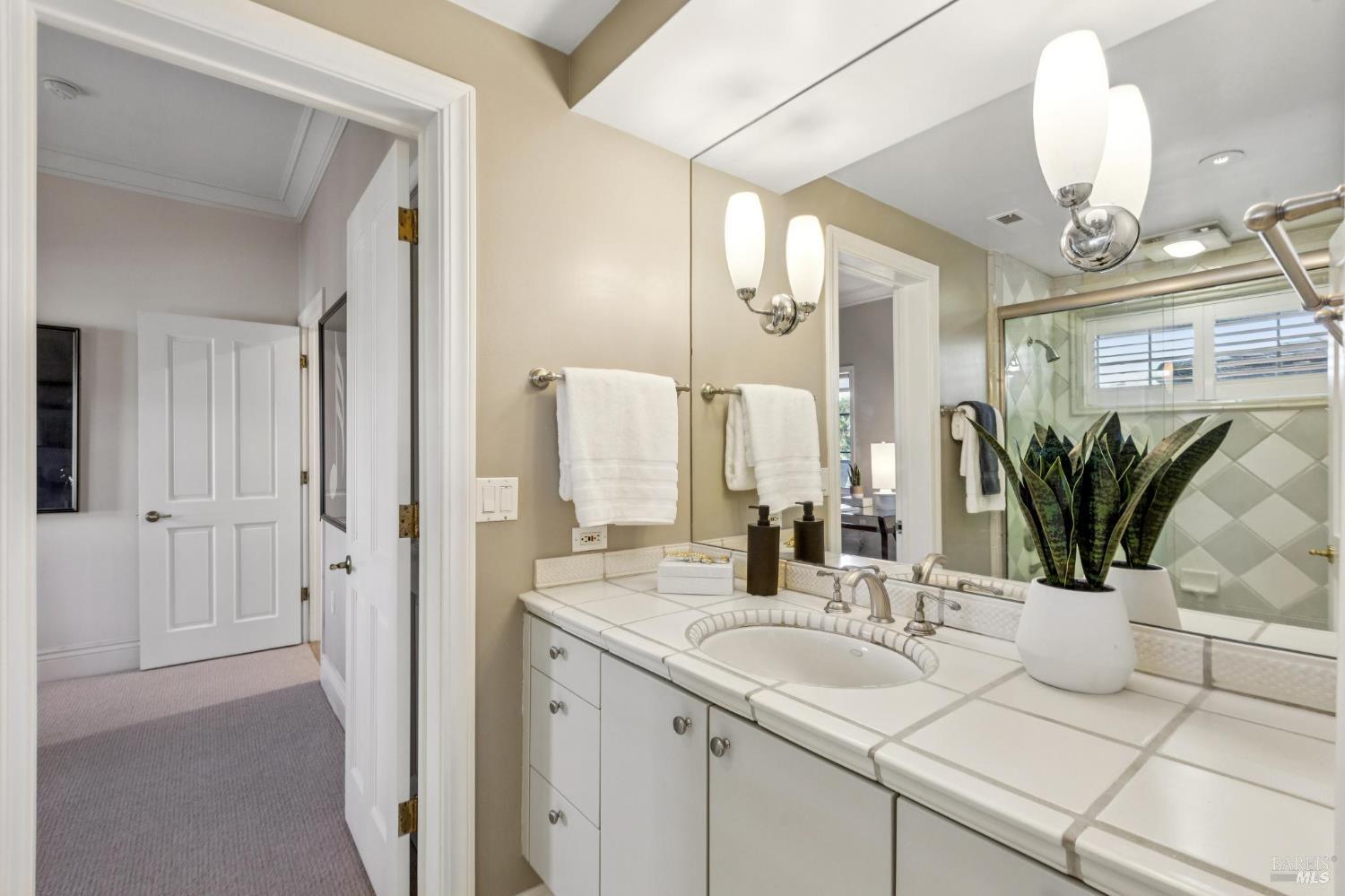 30 De Silva Island Drive