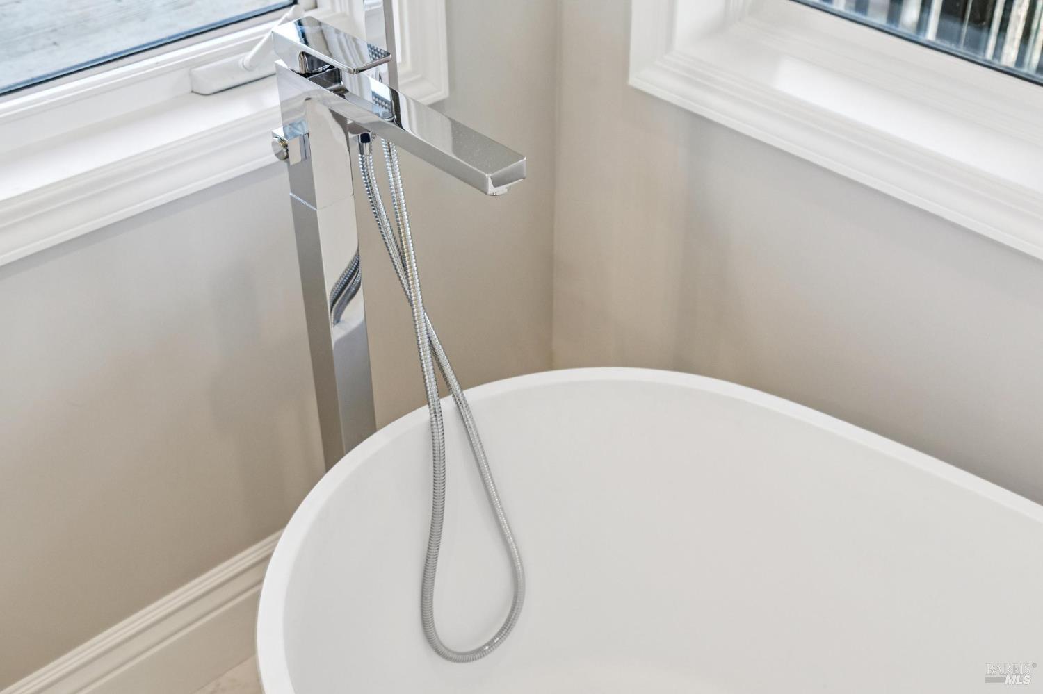 30 De Silva Island Drive