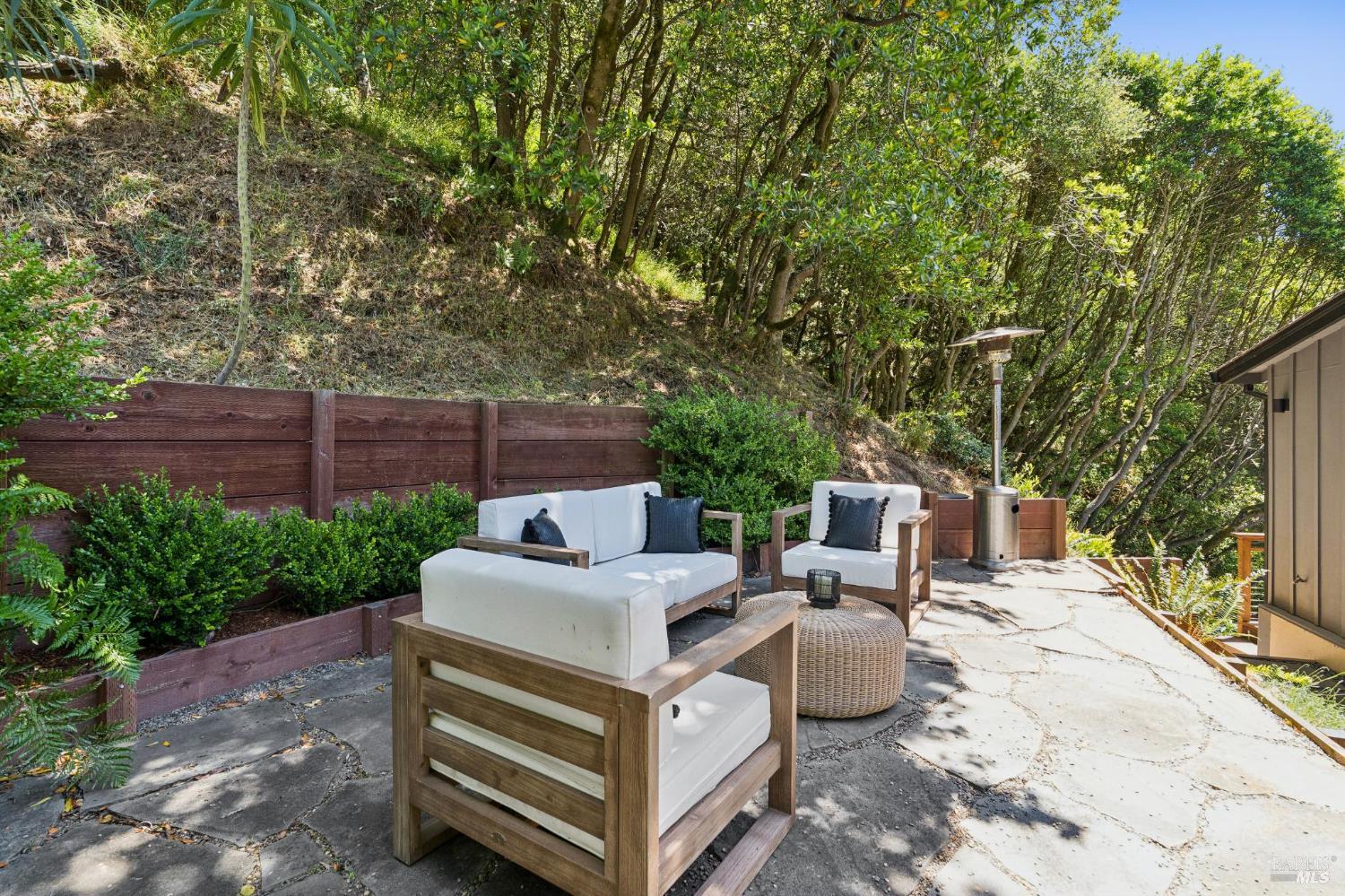 842 Autumn Lane