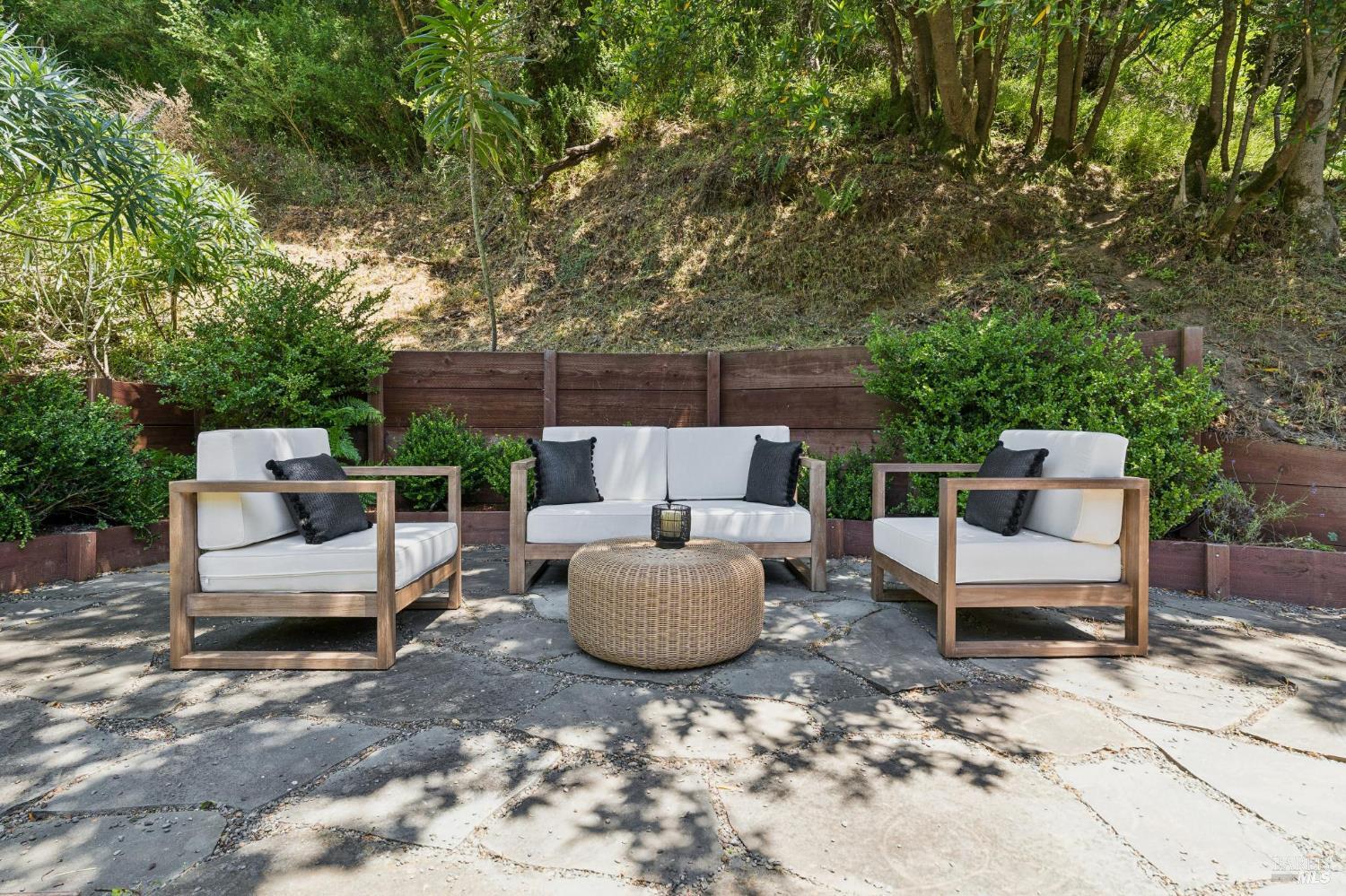 842 Autumn Lane