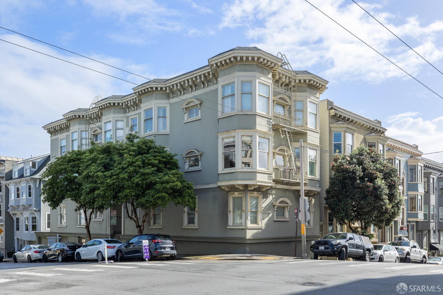 3295 Clay Street Unit: 3