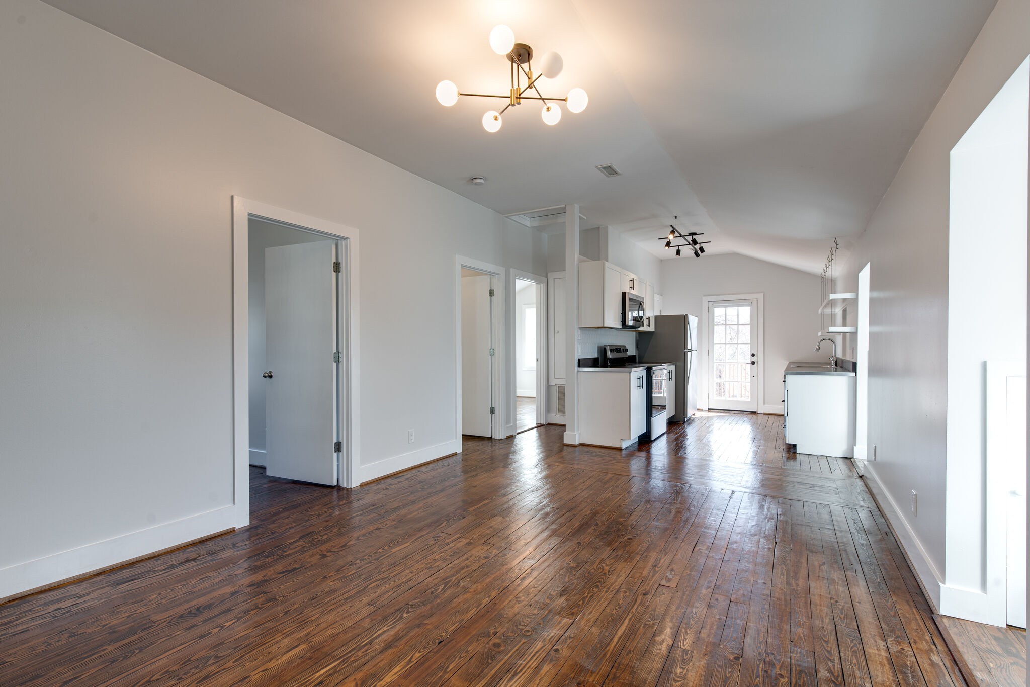 611 S 14th St Unit: A