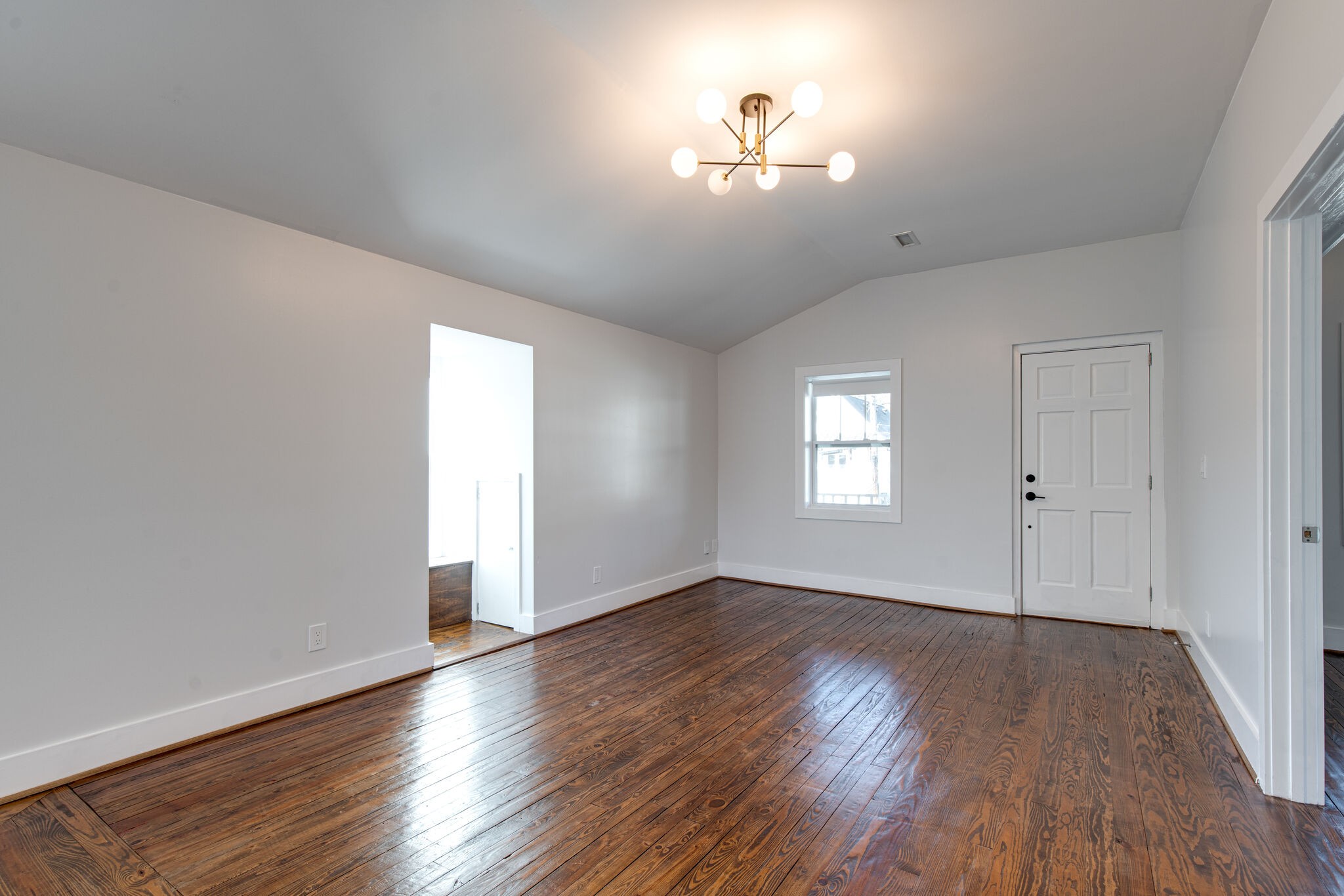 611 S 14th St Unit: A