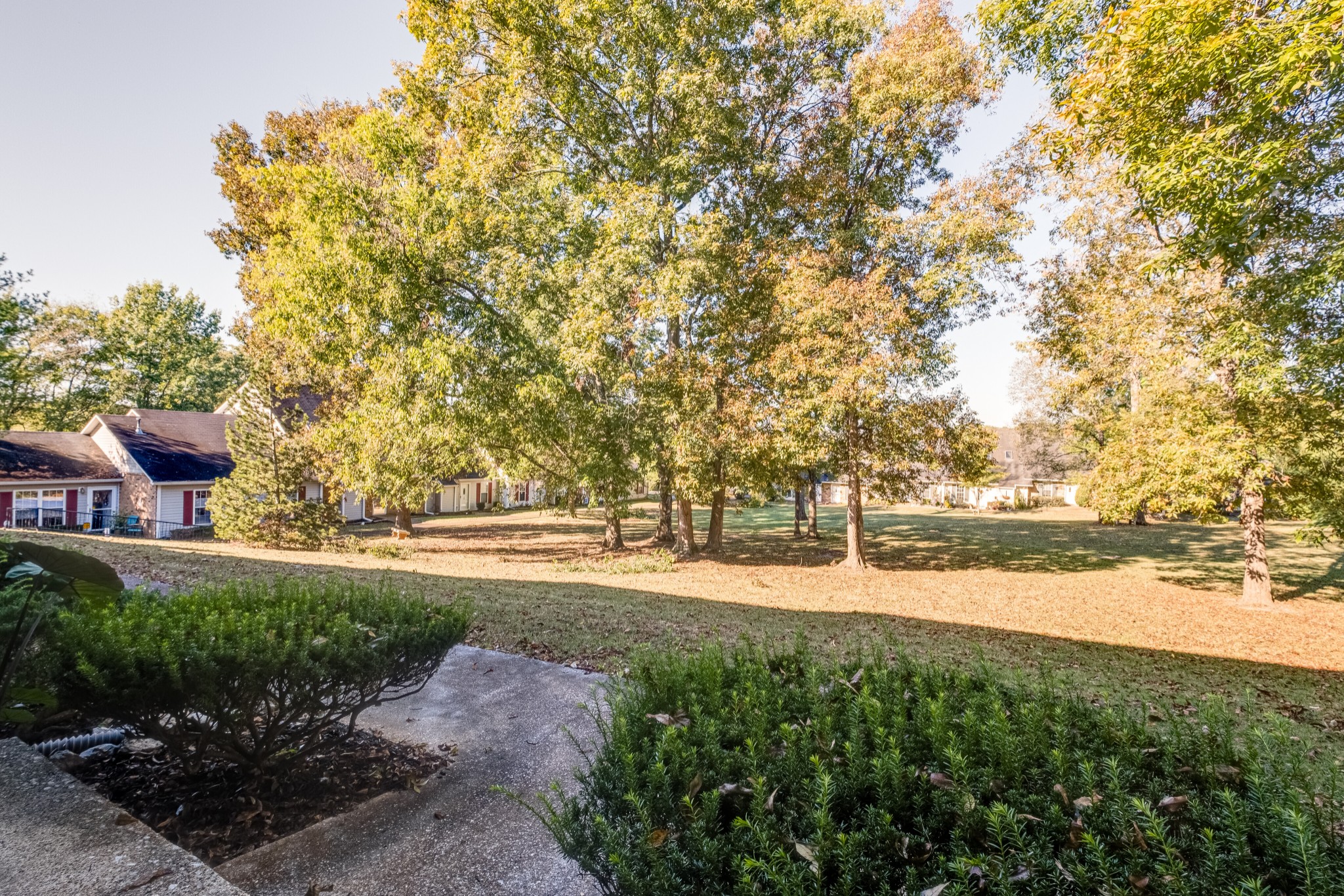 166 Lake Chateau Dr Unit: # J3