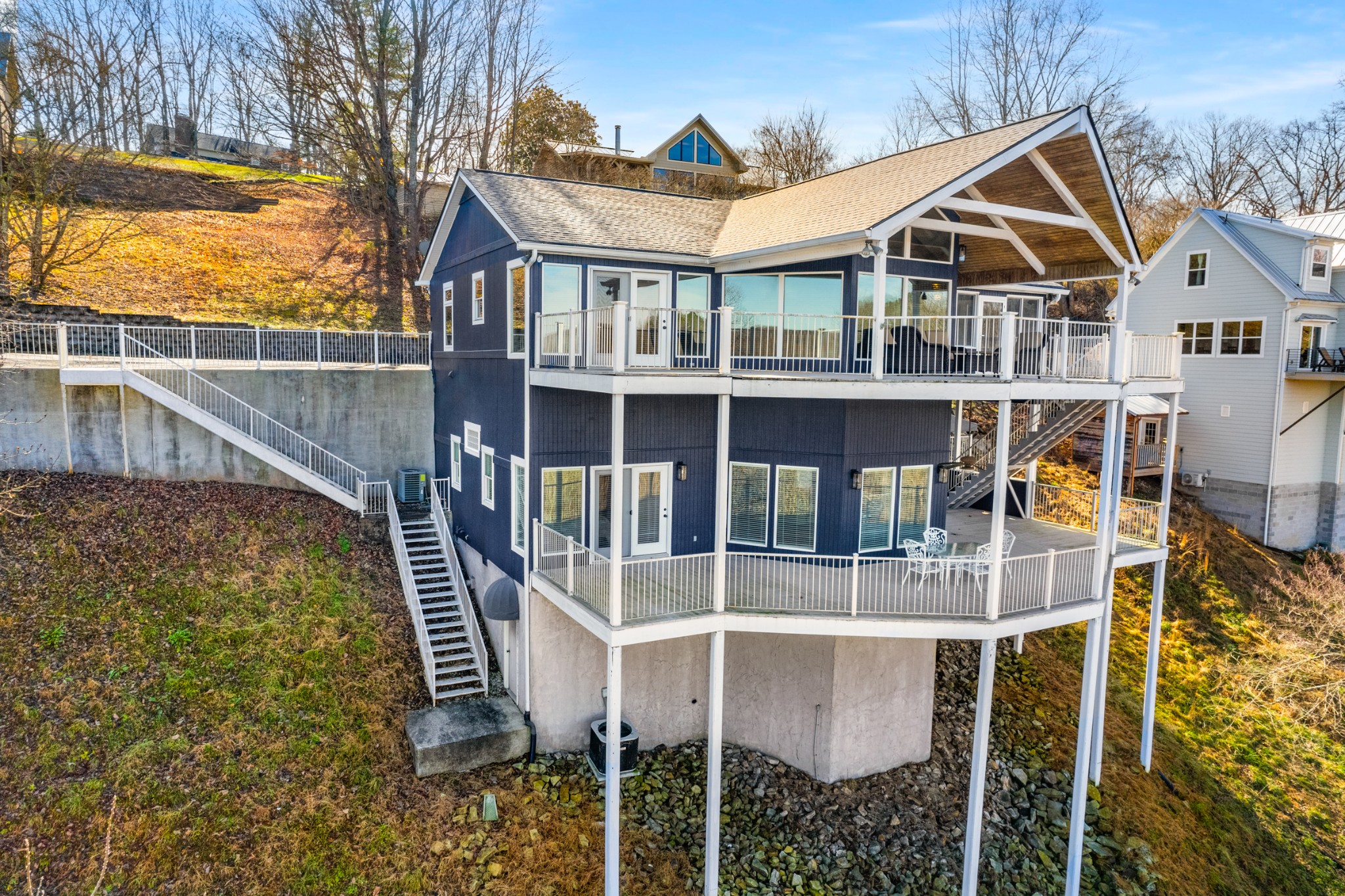 220 Gail Dr