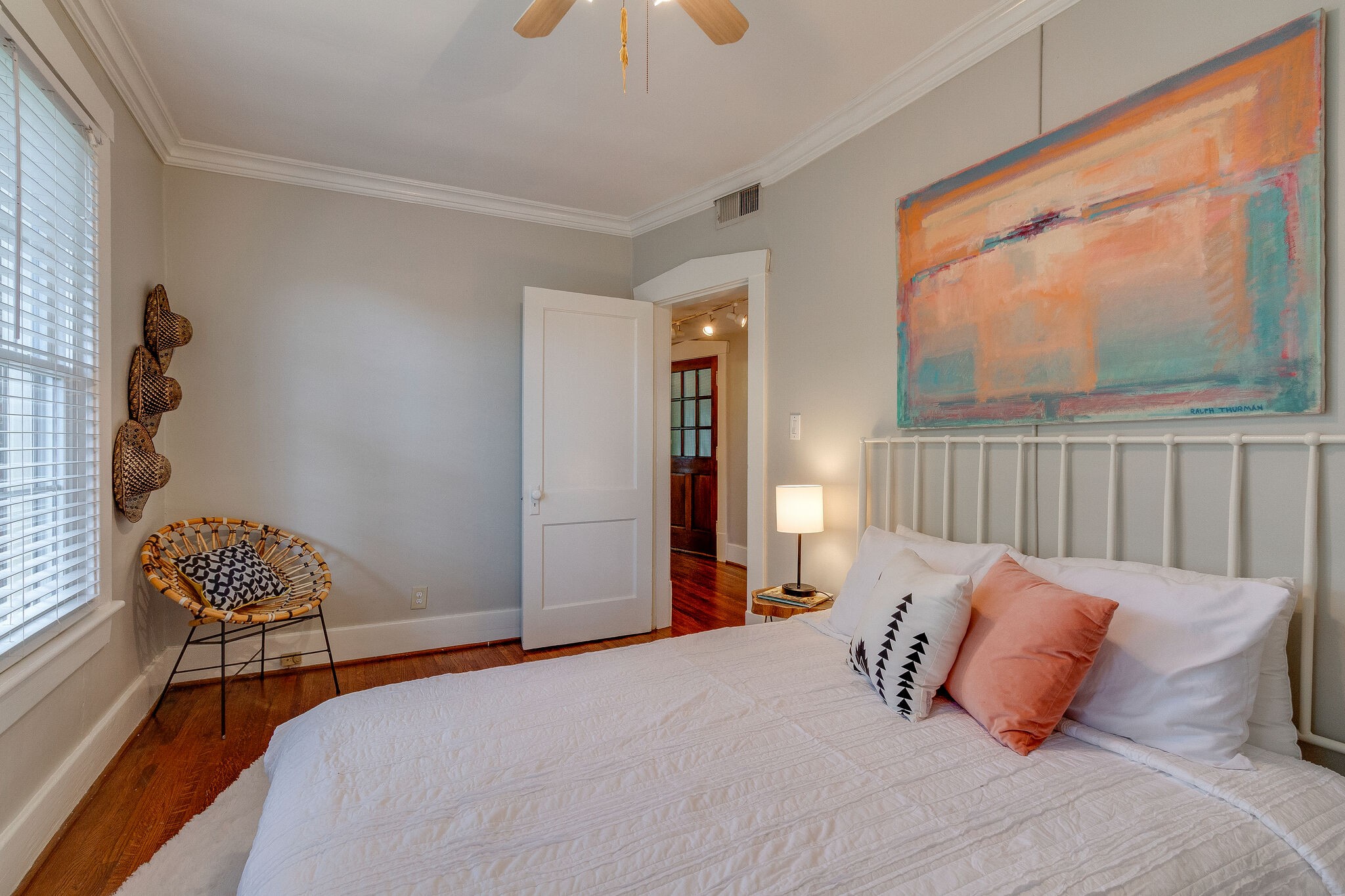 1711 18th Ave, S Unit: F2