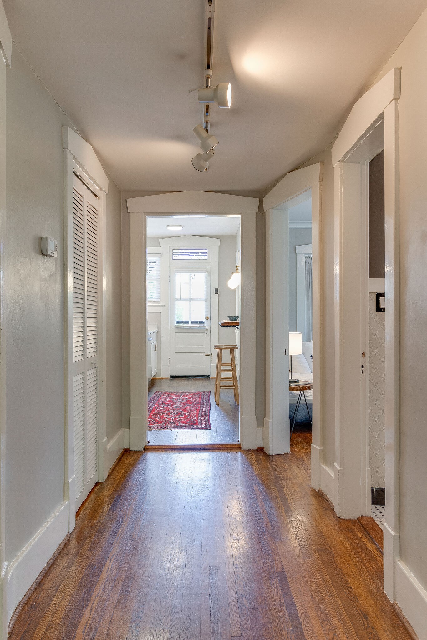 1711 18th Ave, S Unit: F2