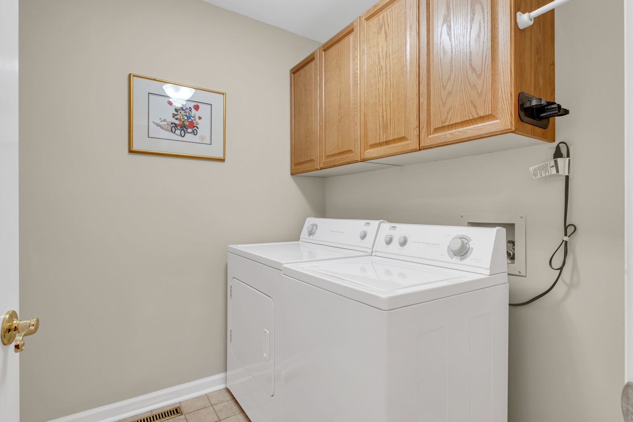 221 Hearthstone Manor Ln