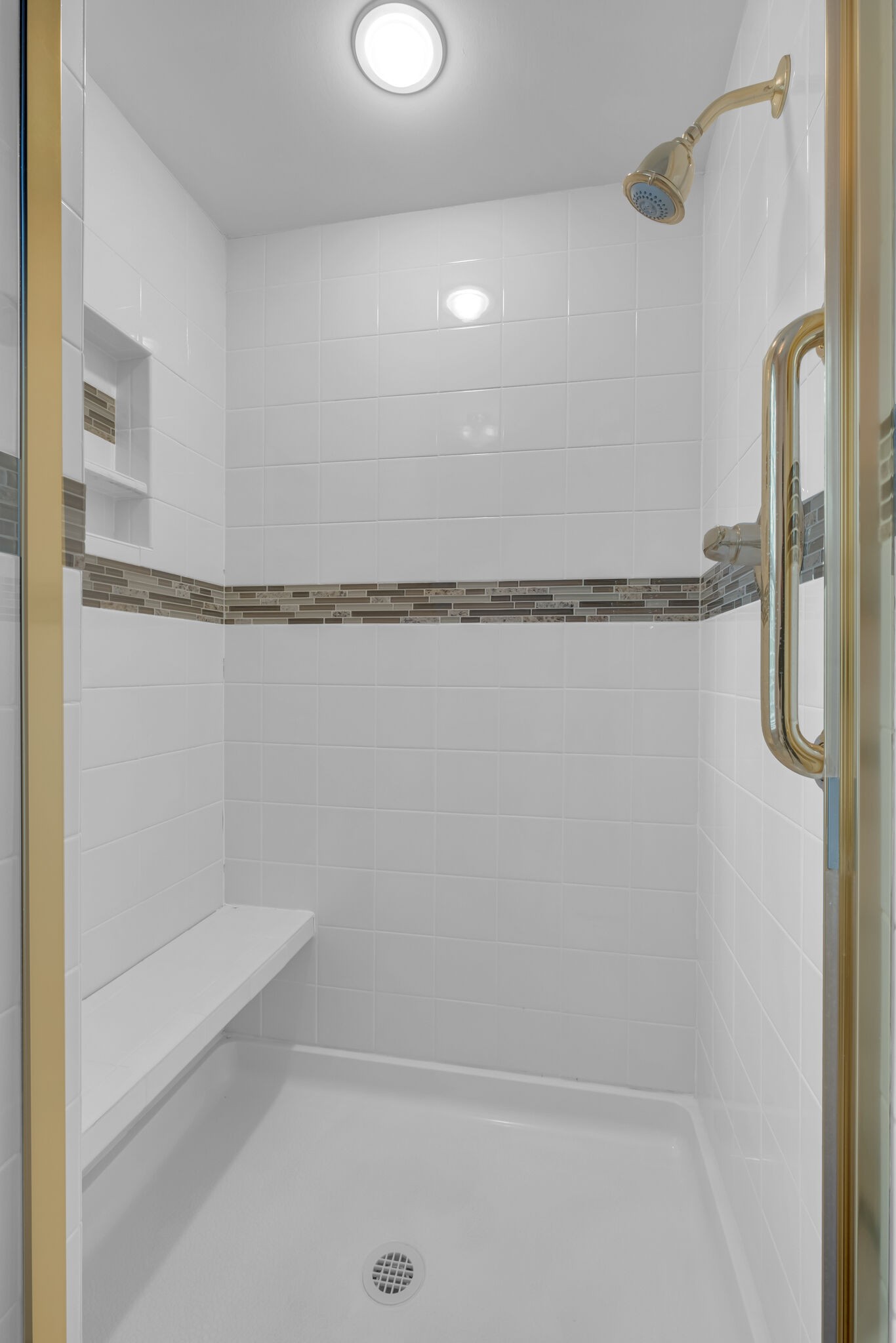 221 Hearthstone Manor Ln