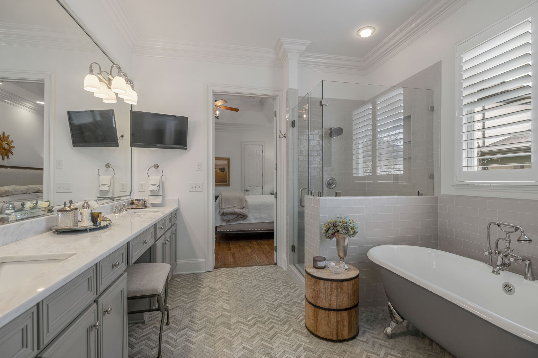 1552 Championship Blvd