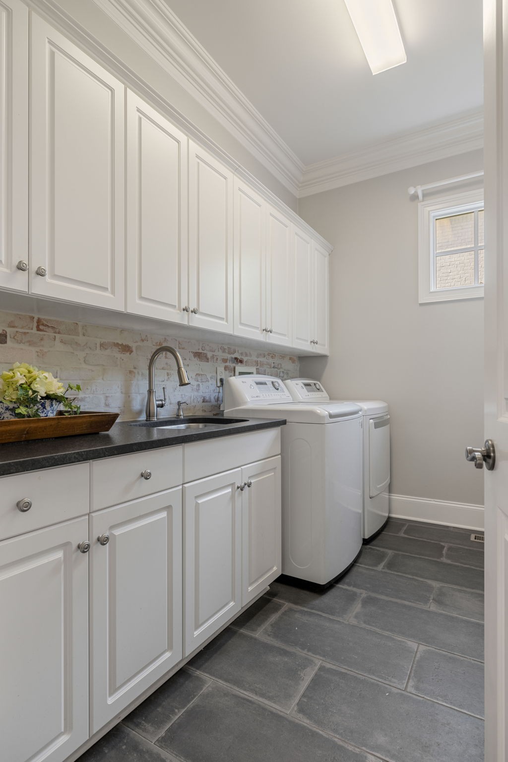 1552 Championship Blvd