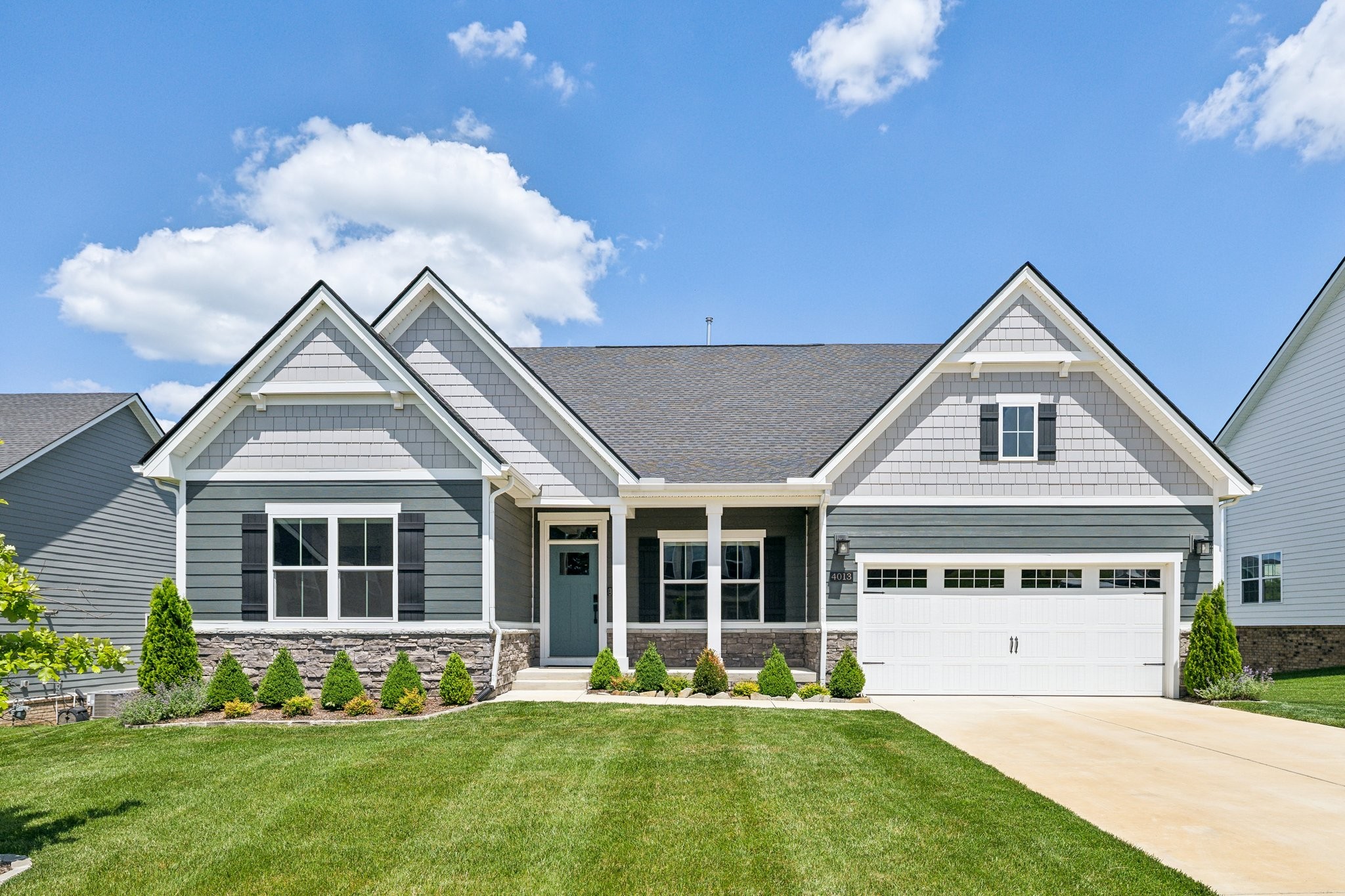 4013 Bluebell Ln