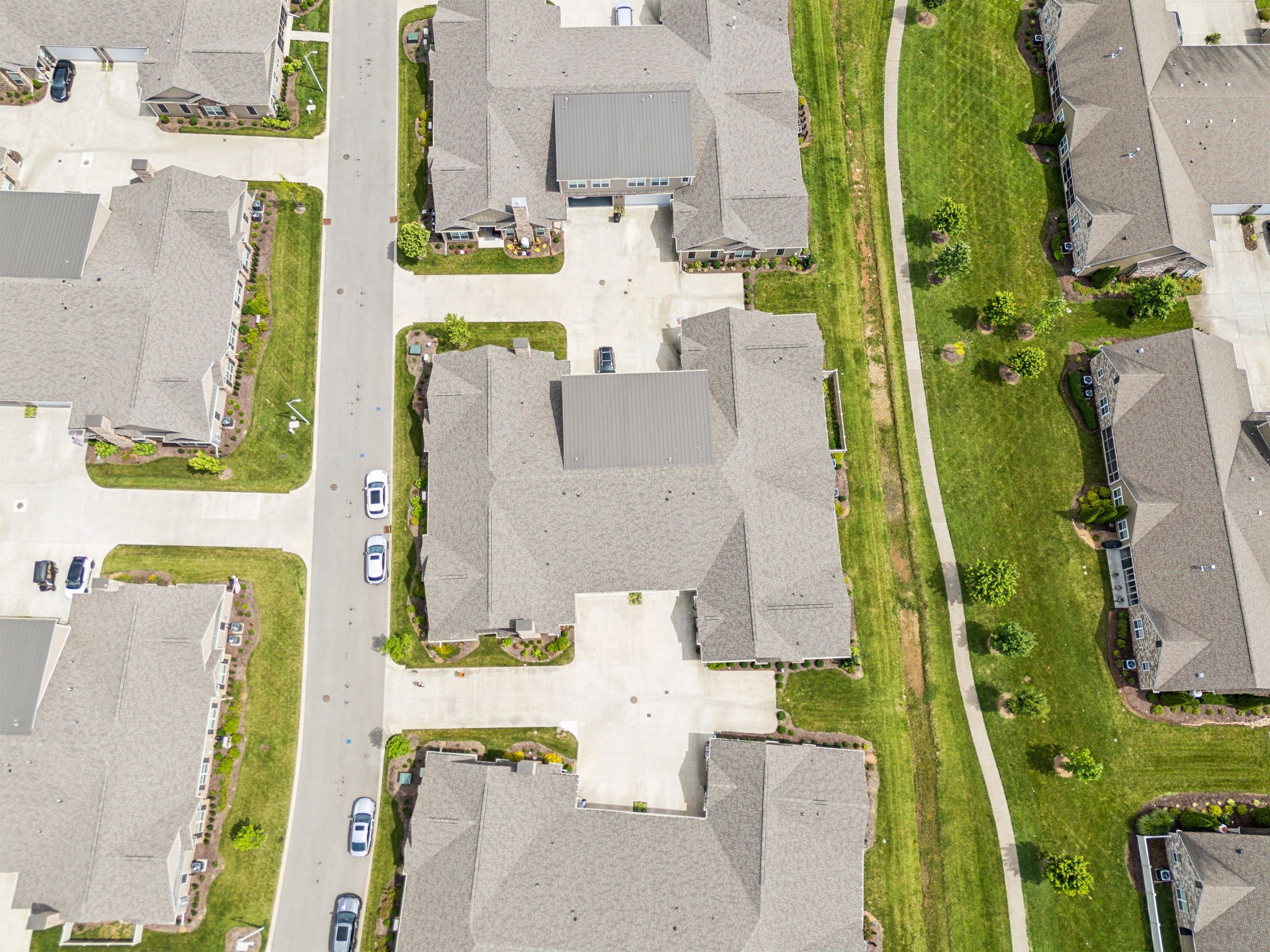 2349 Stonecenter Ln