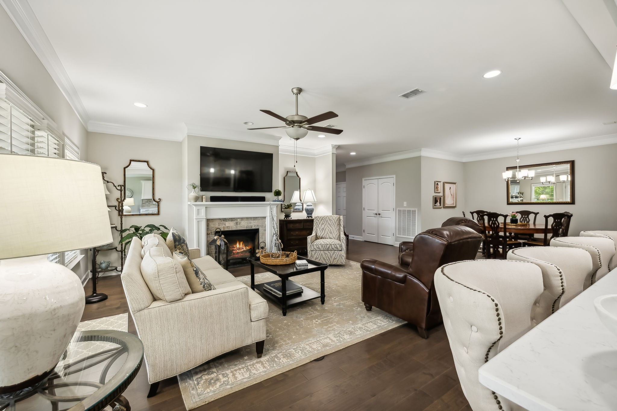 2349 Stonecenter Ln