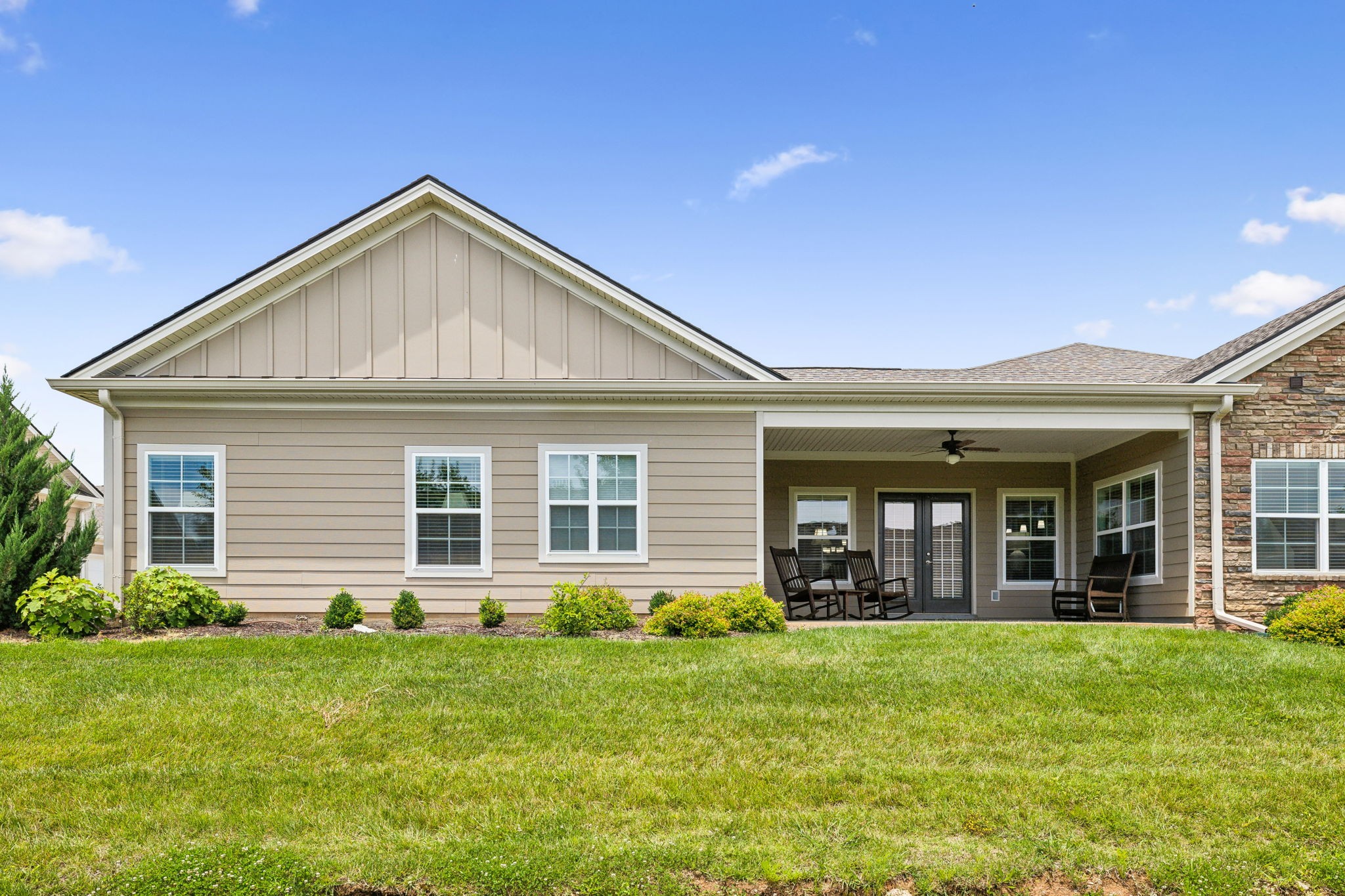 2349 Stonecenter Ln