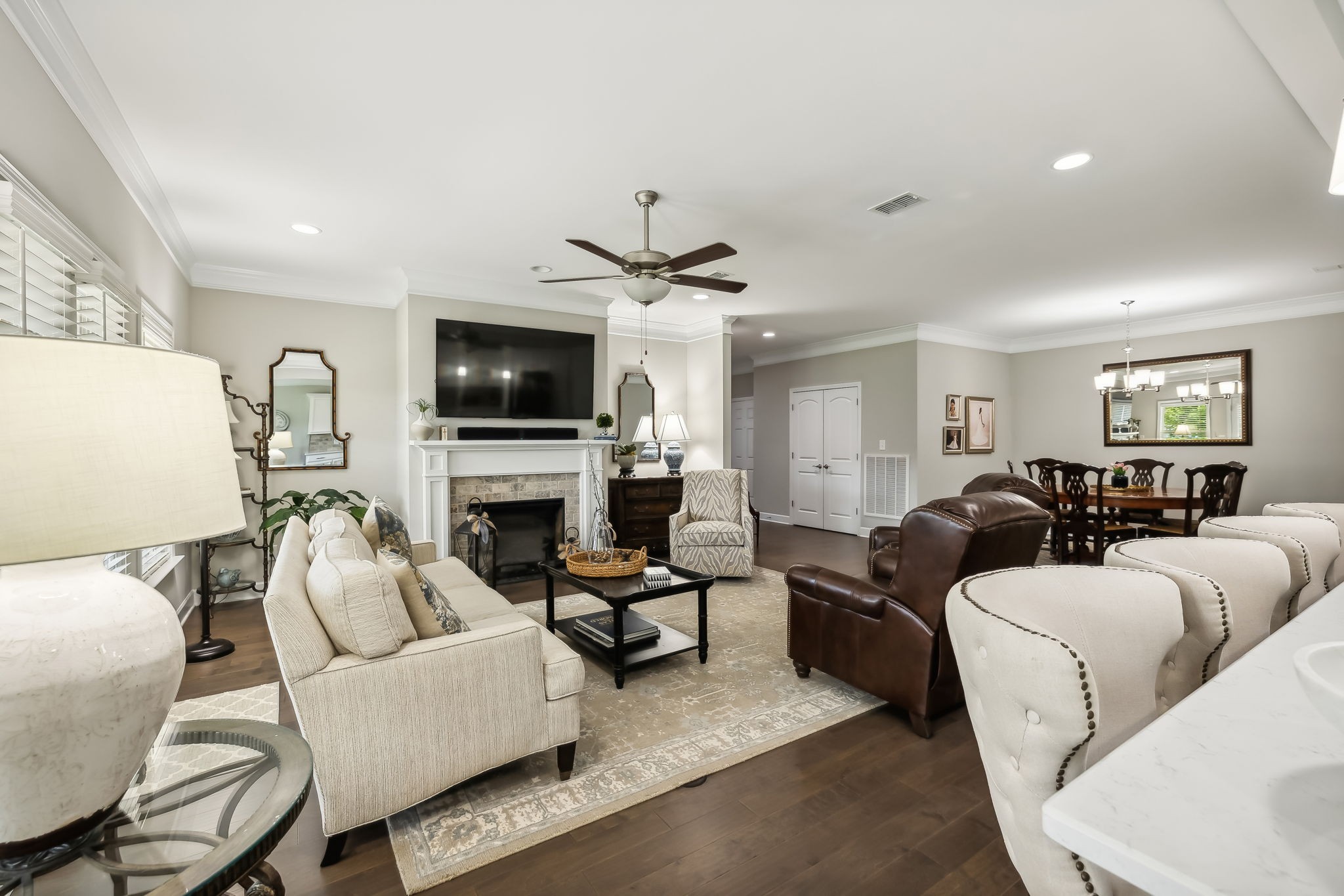 2349 Stonecenter Ln