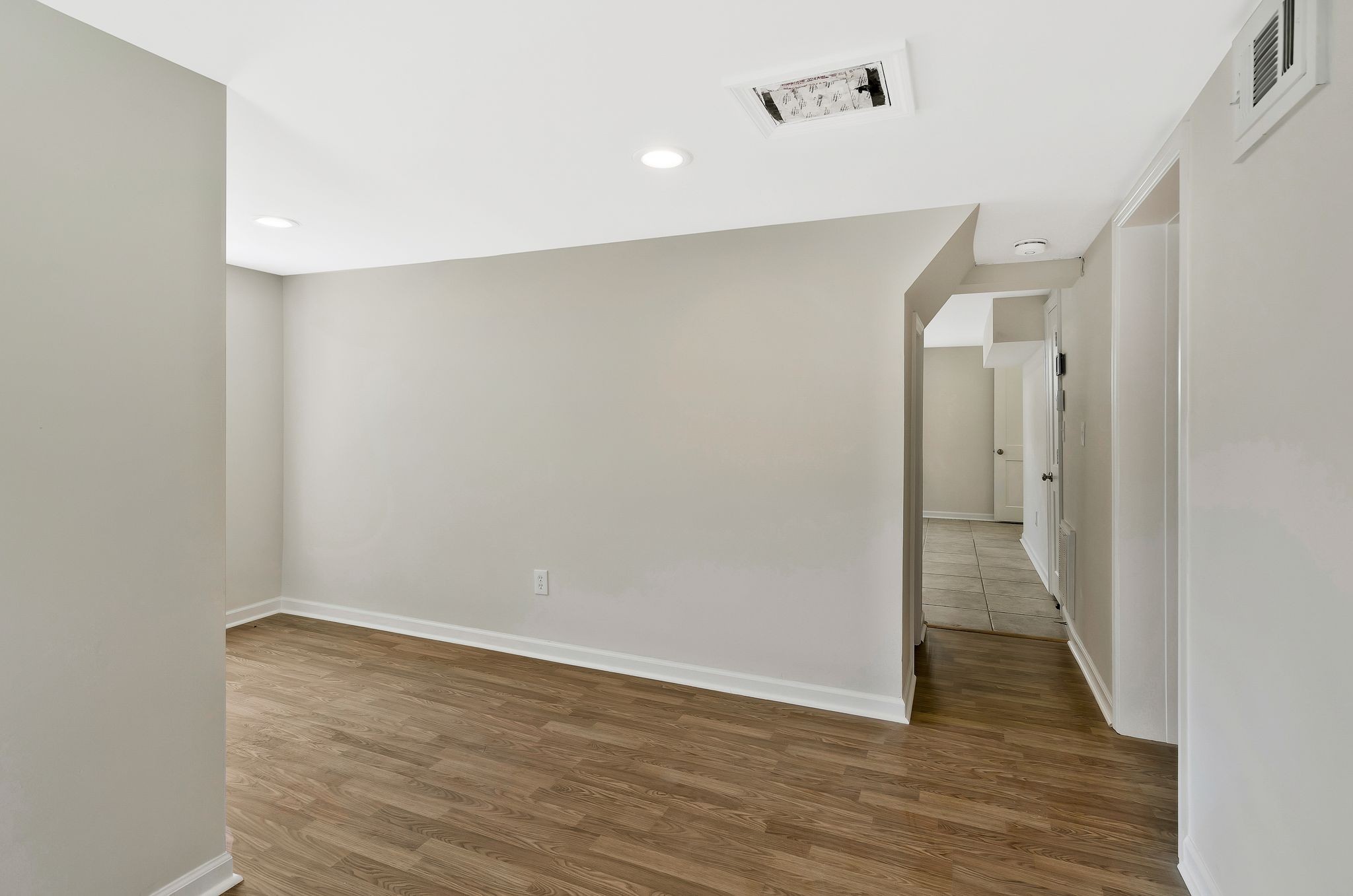 320 S 17th St Unit: B