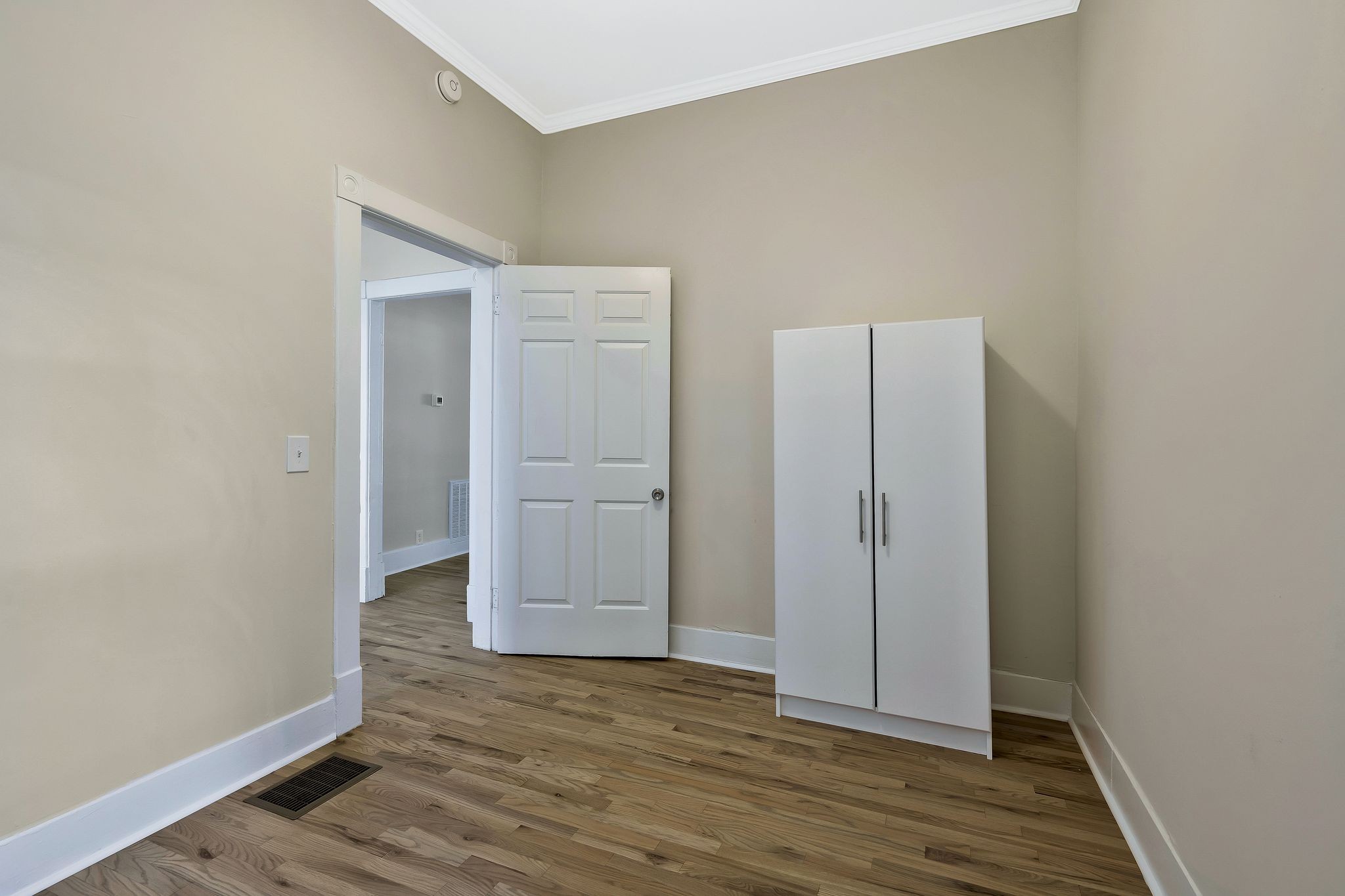 320 S 17th St Unit: A