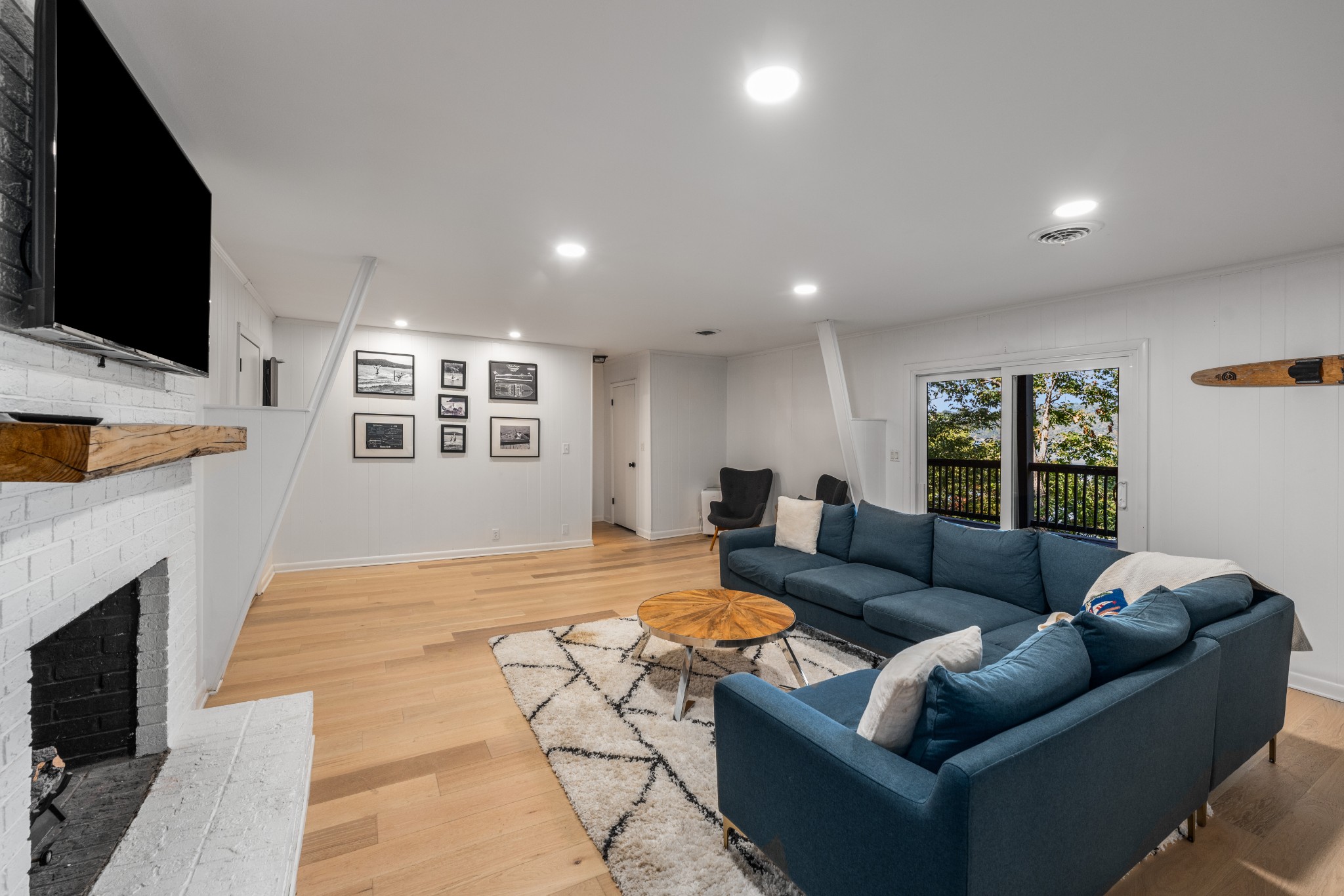 1023 Blackberry Hill Rd