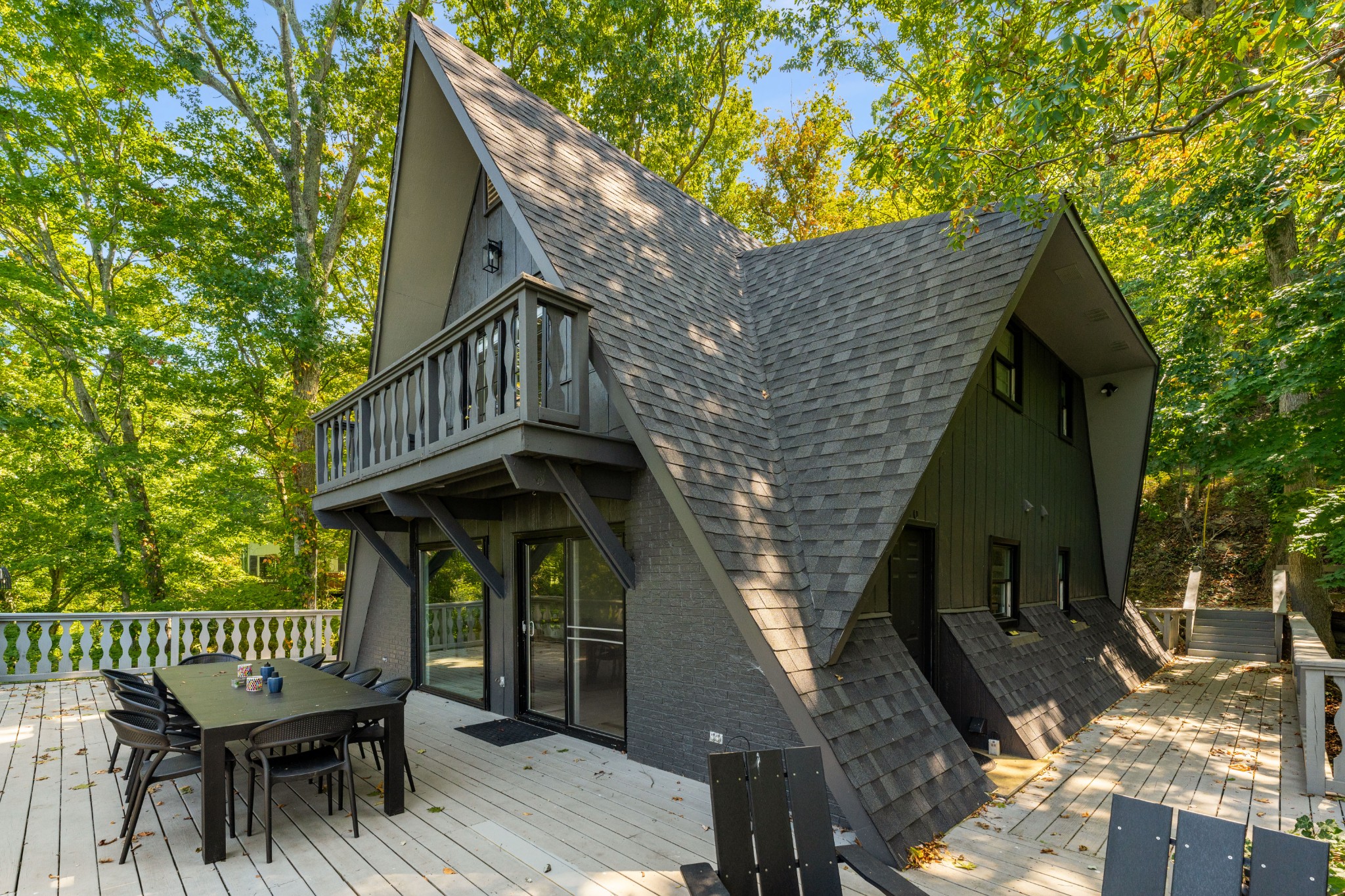 1023 Blackberry Hill Rd