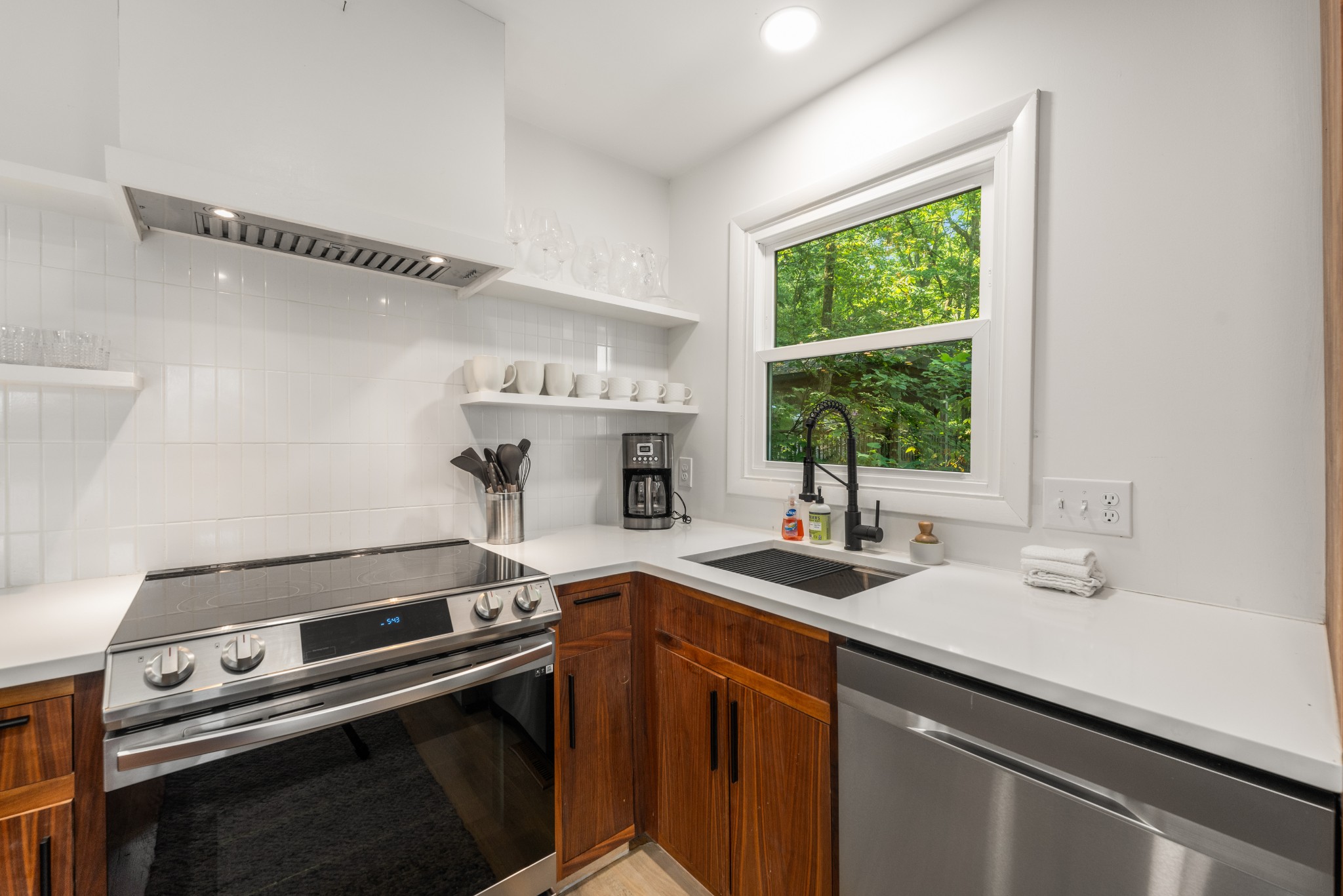 1023 Blackberry Hill Rd