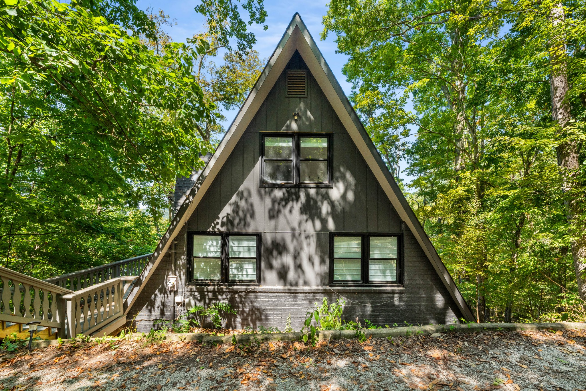1023 Blackberry Hill Rd