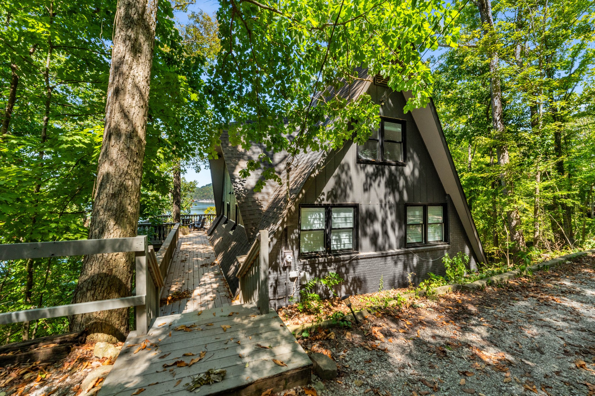 1023 Blackberry Hill Rd