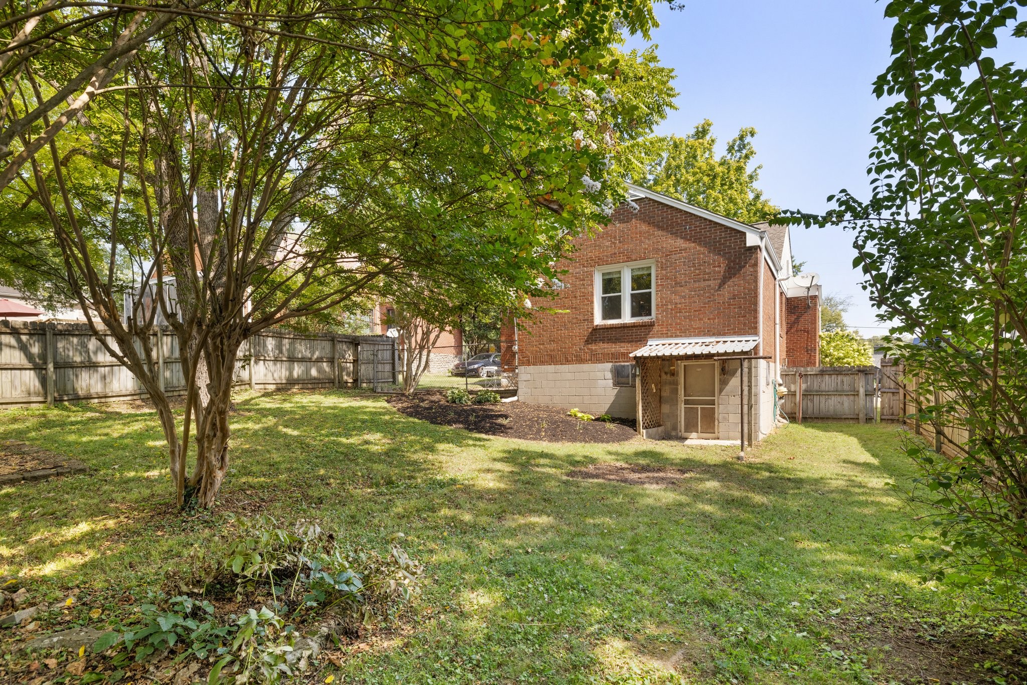 1224 Sunnymeade Dr