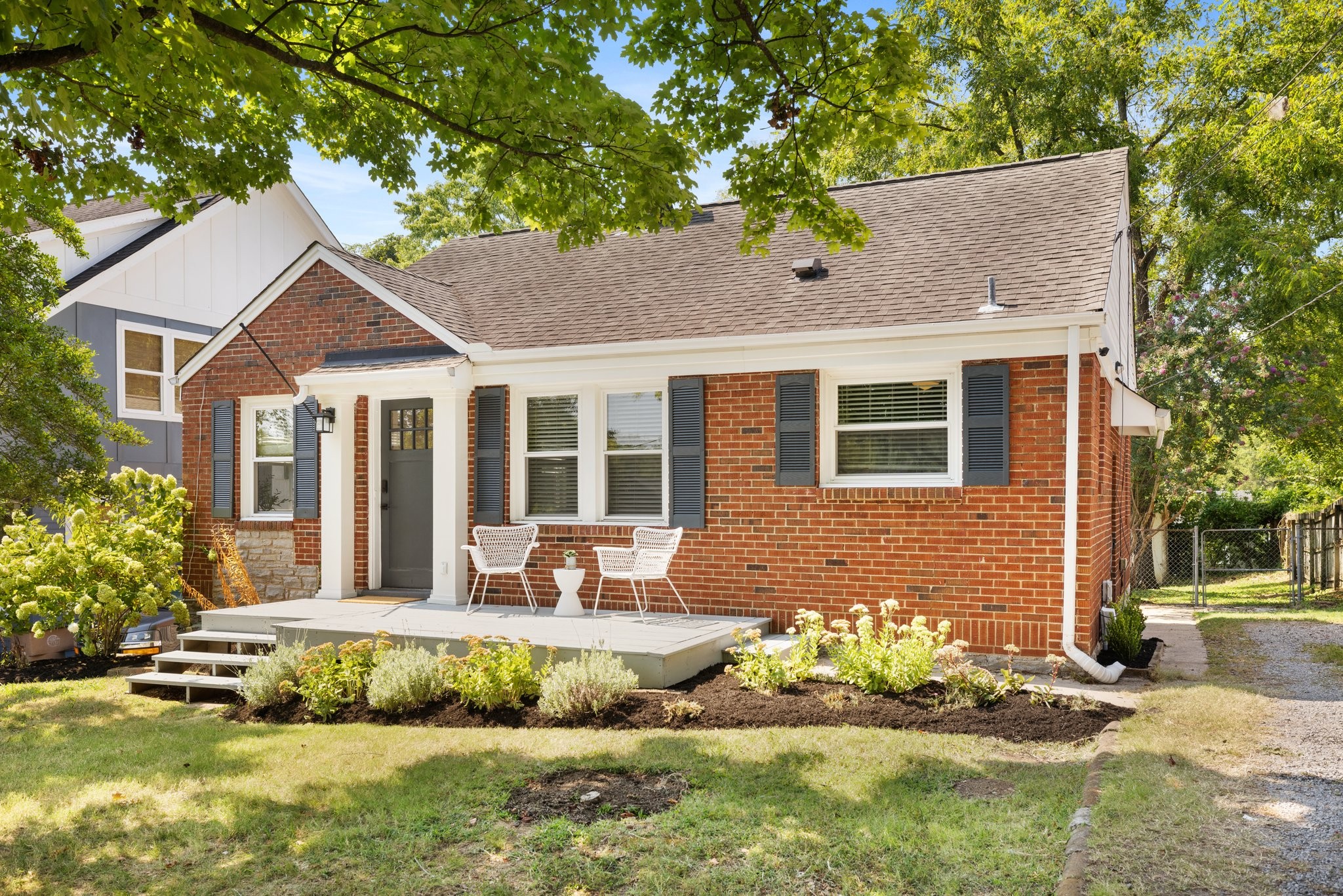 1224 Sunnymeade Dr