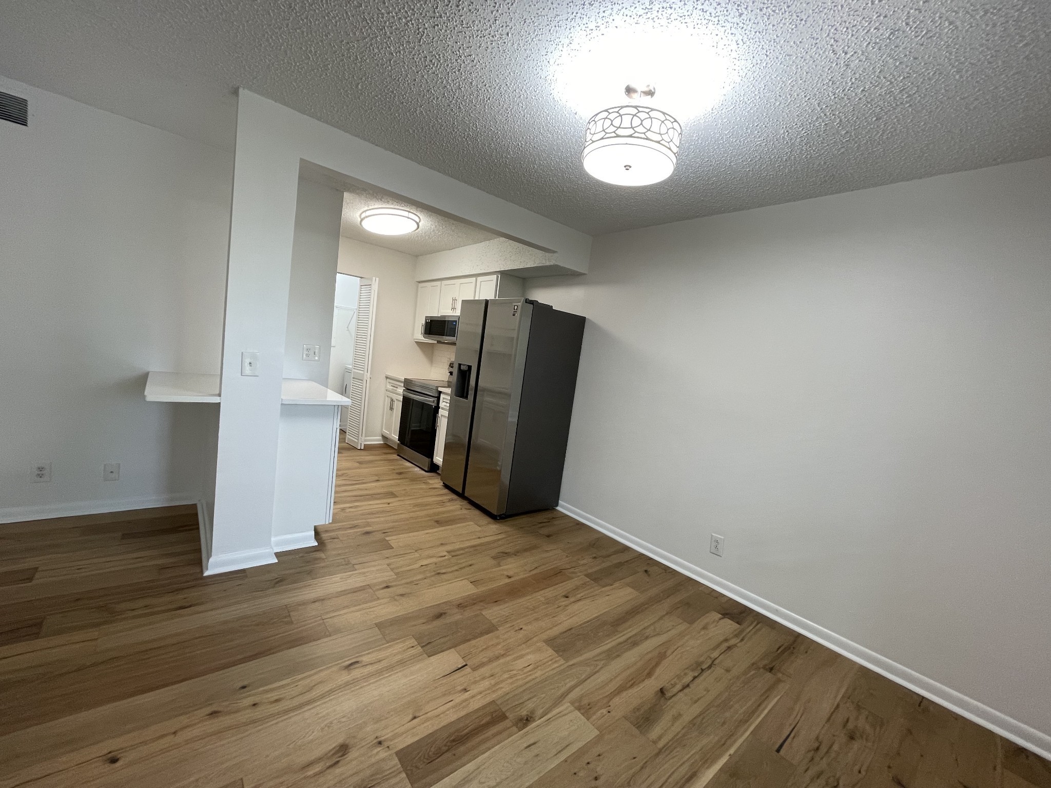 425 Summit Ridge Pl