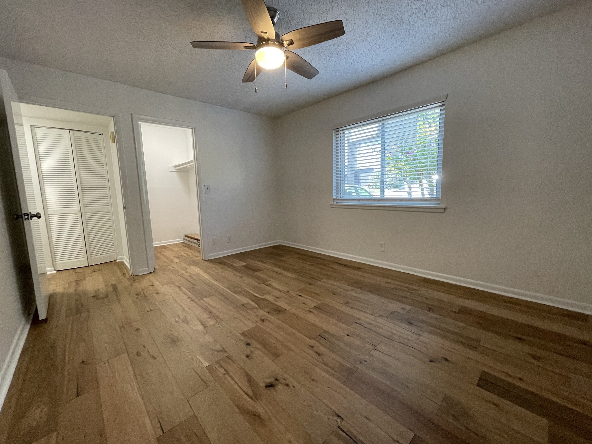 425 Summit Ridge Pl