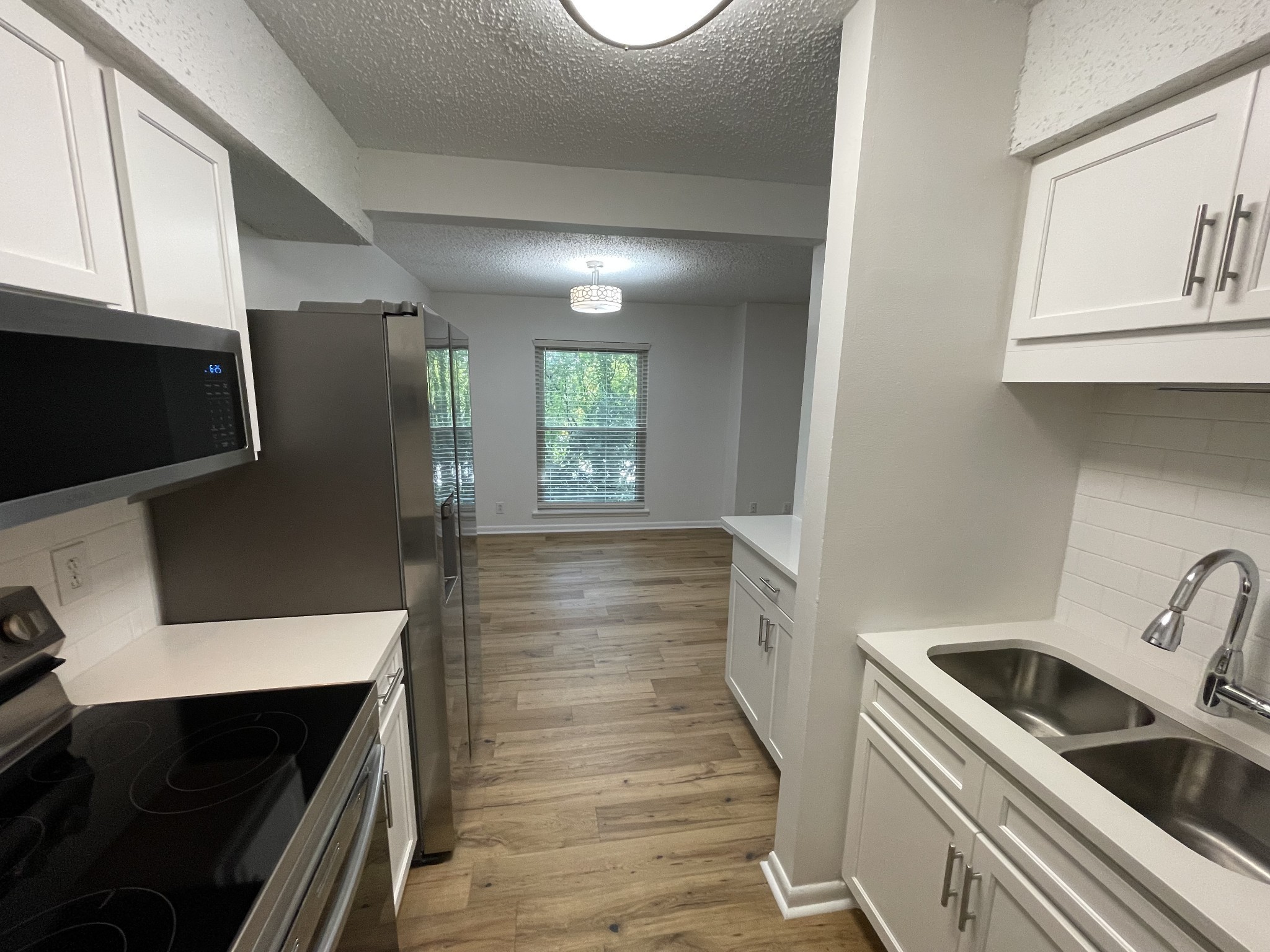 425 Summit Ridge Pl