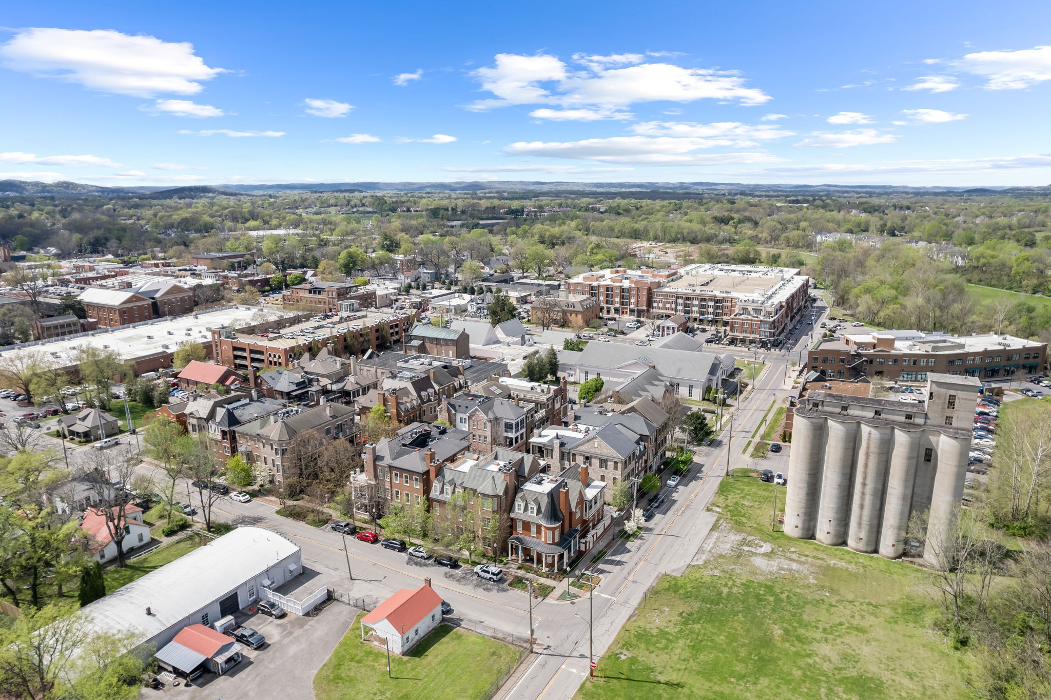 1100 W Main St Unit: A1