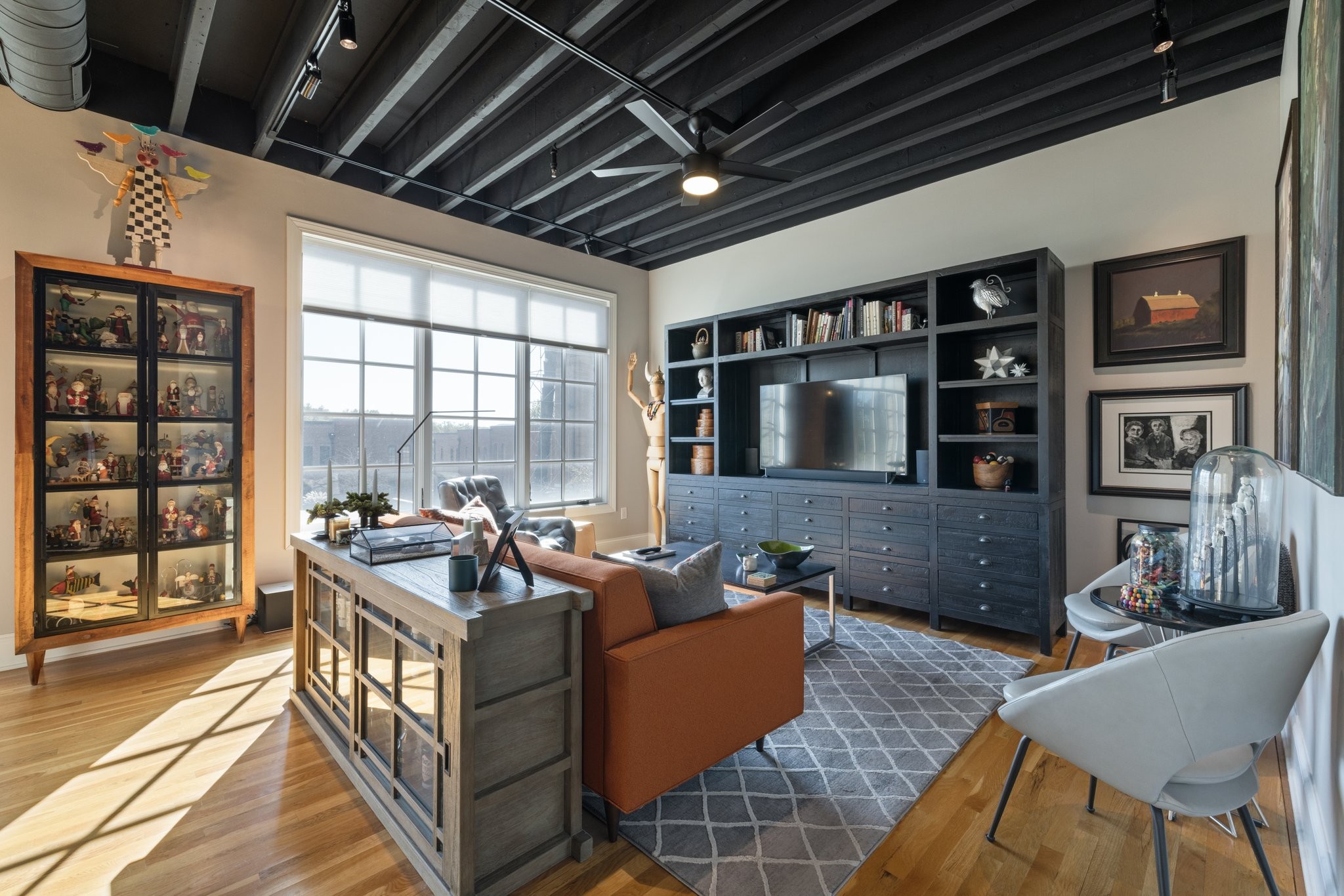 320 Liberty Pike Unit: 211