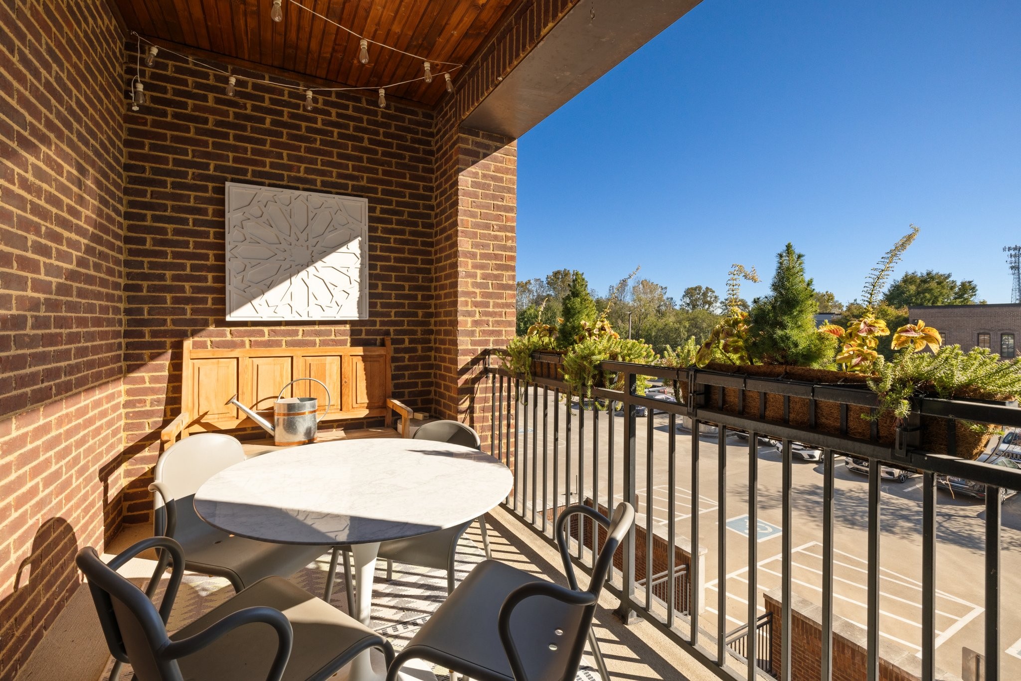 320 Liberty Pike Unit: 211