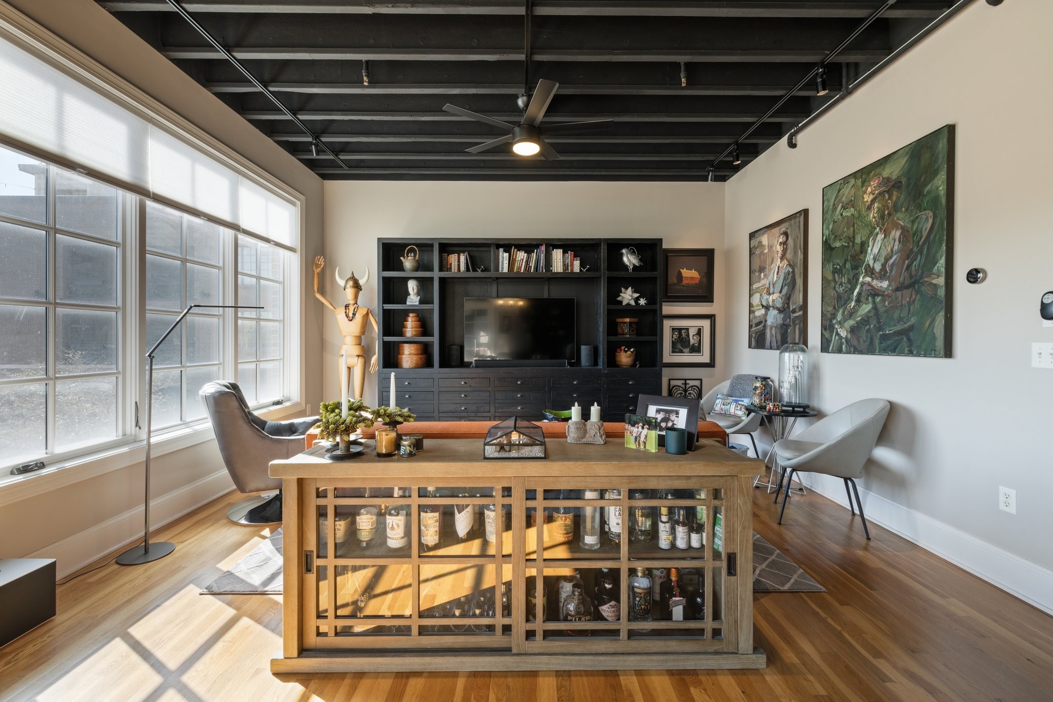 320 Liberty Pike Unit: 211