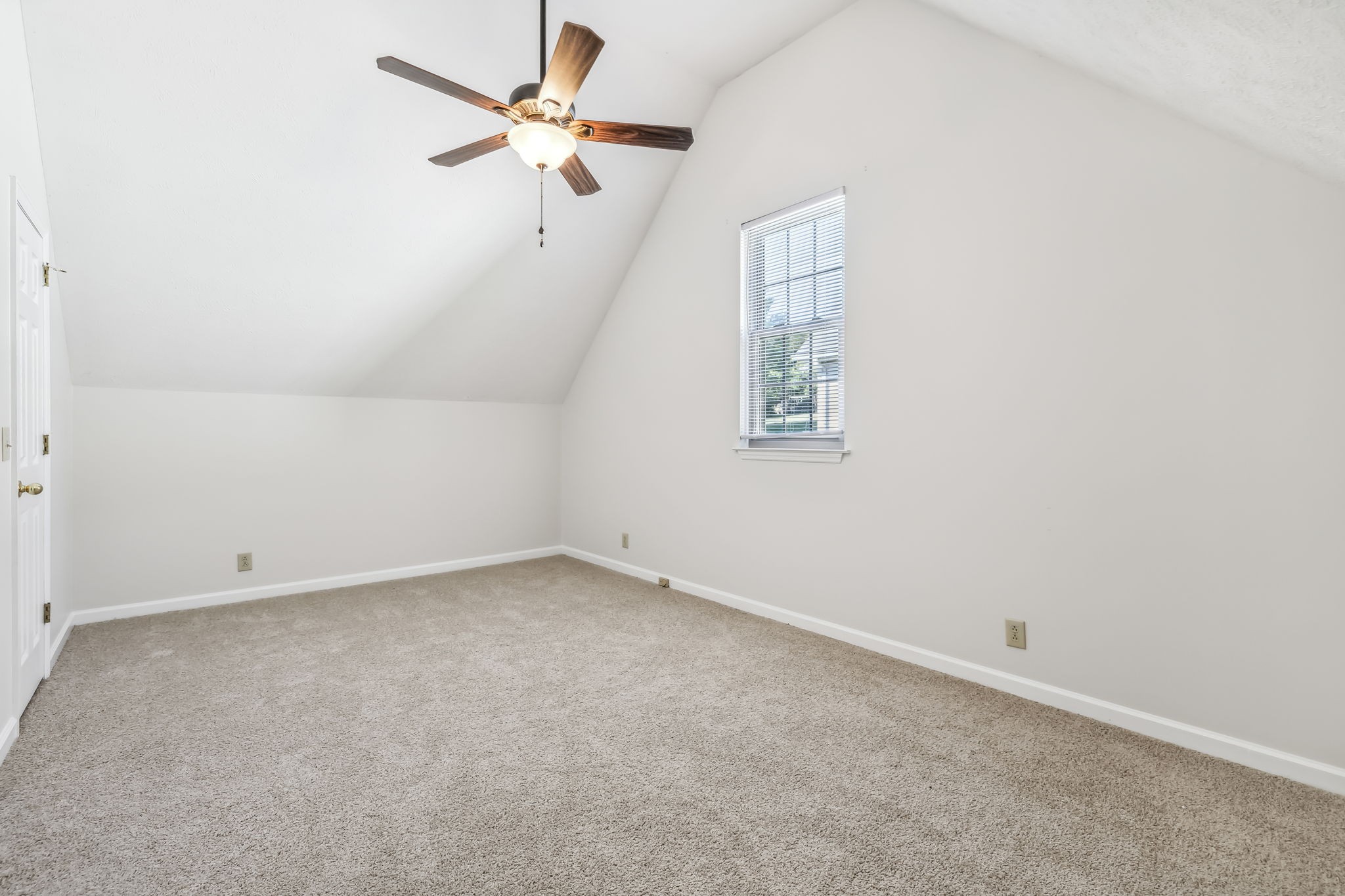 309 Burgandy Hill Trl