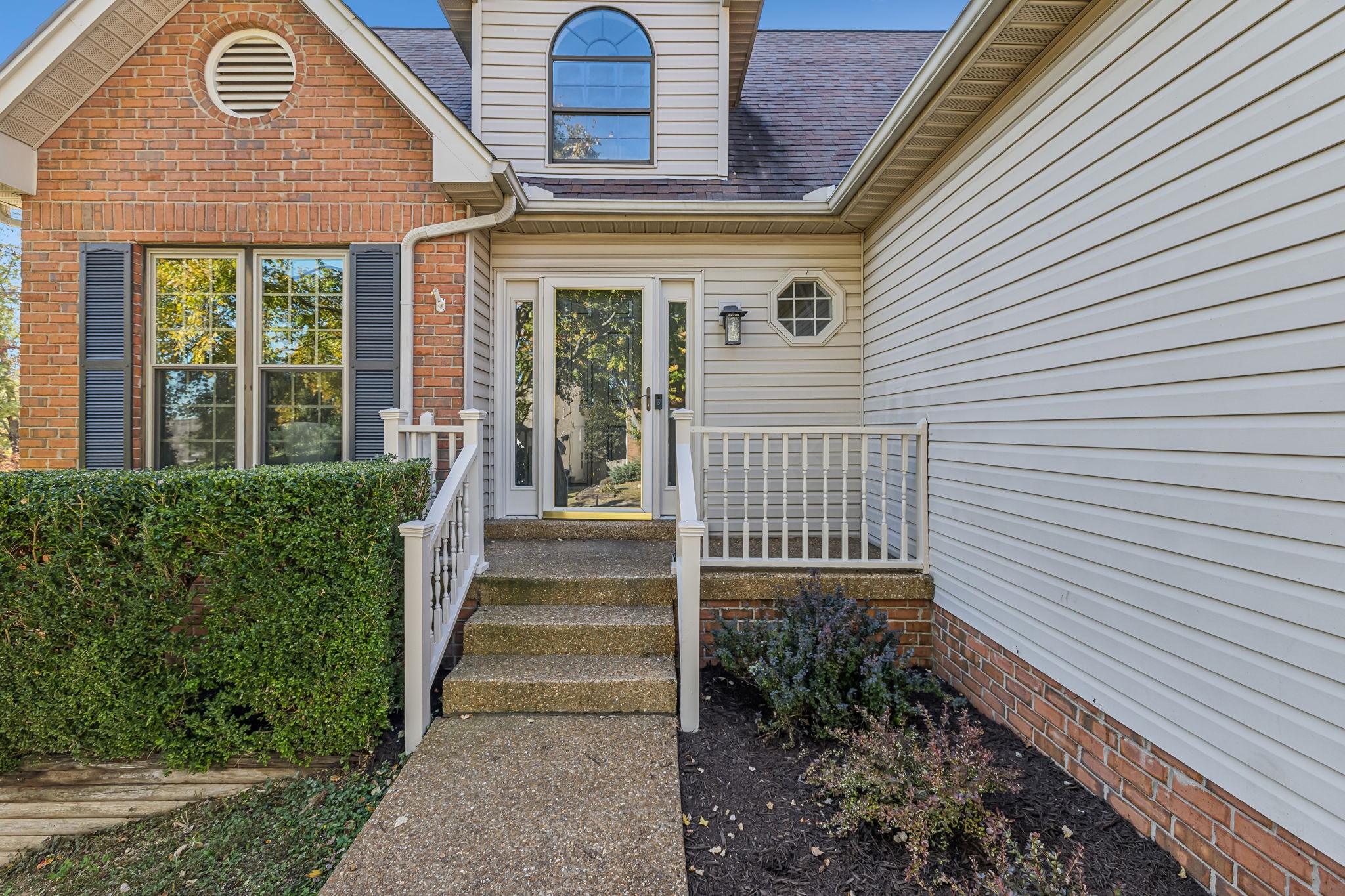 309 Burgandy Hill Trl