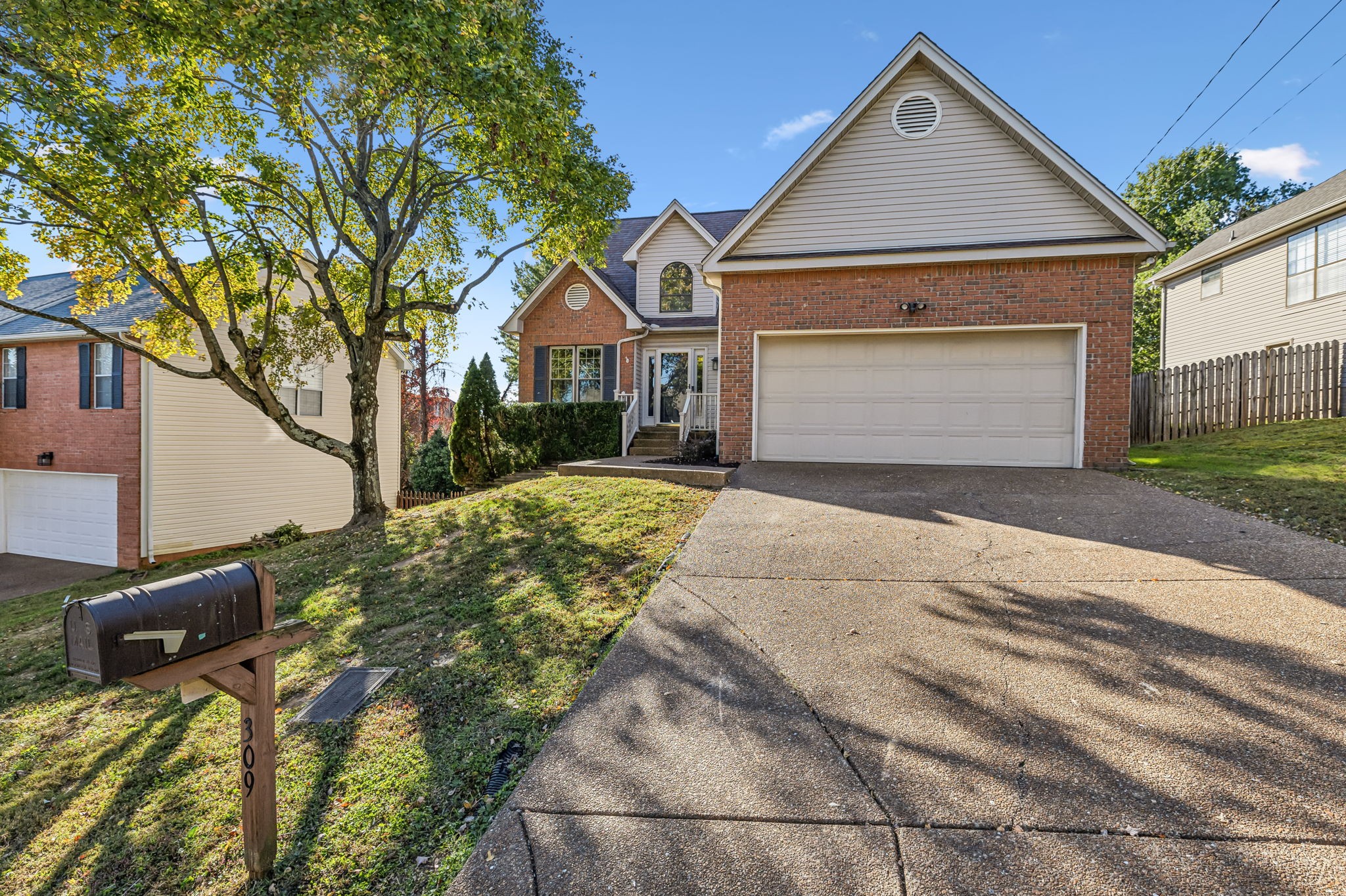 309 Burgandy Hill Trl