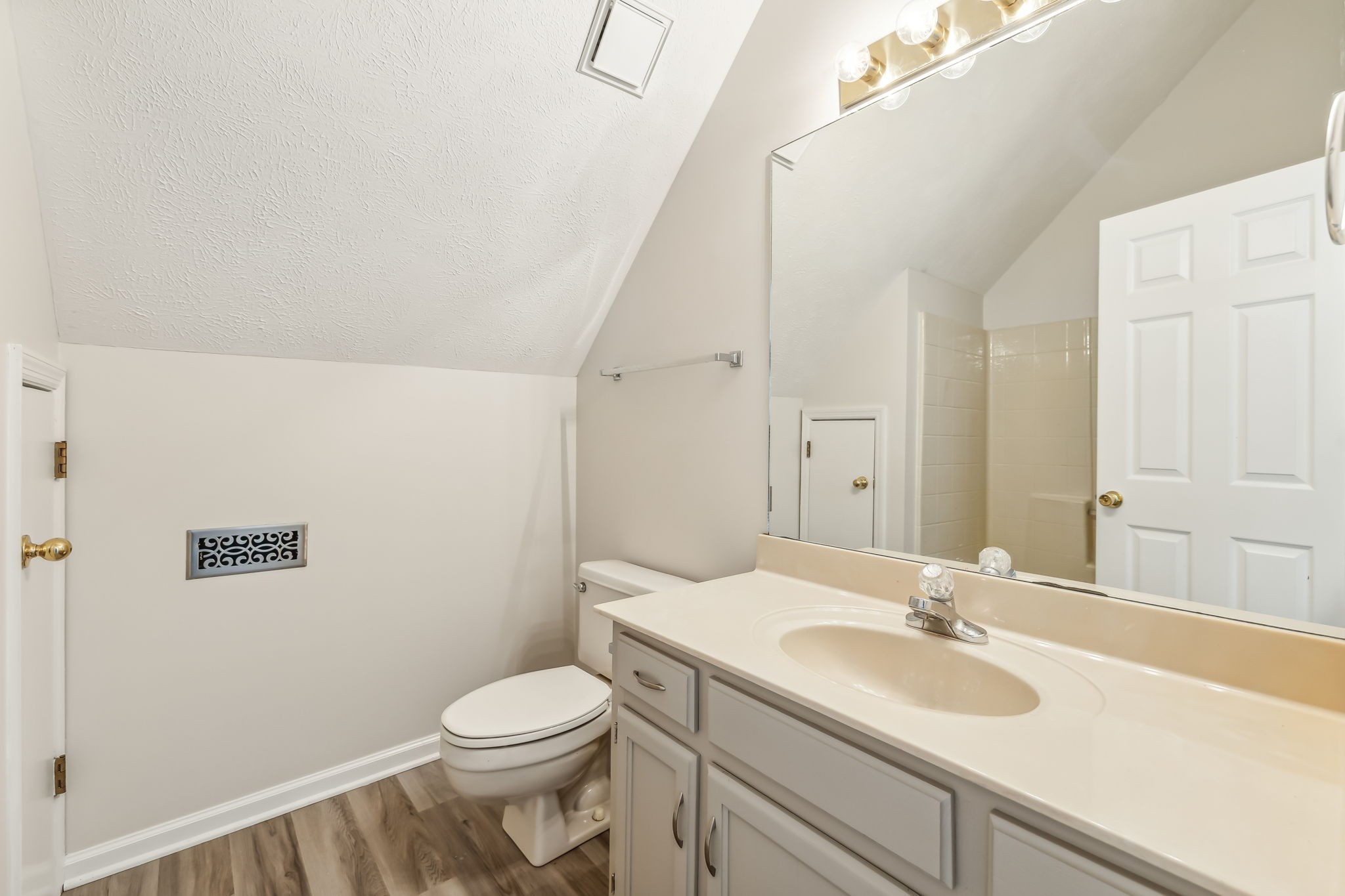 309 Burgandy Hill Trl