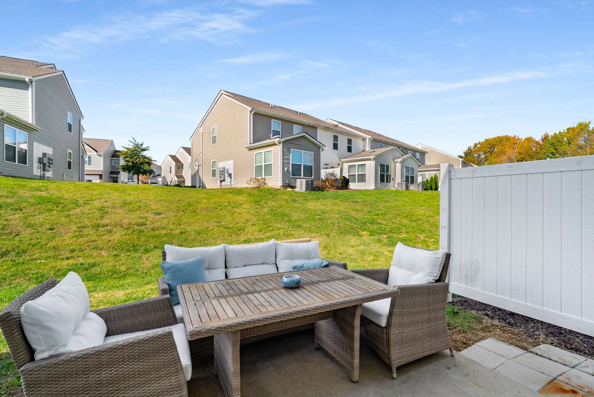 1153 Somerset Springs Dr