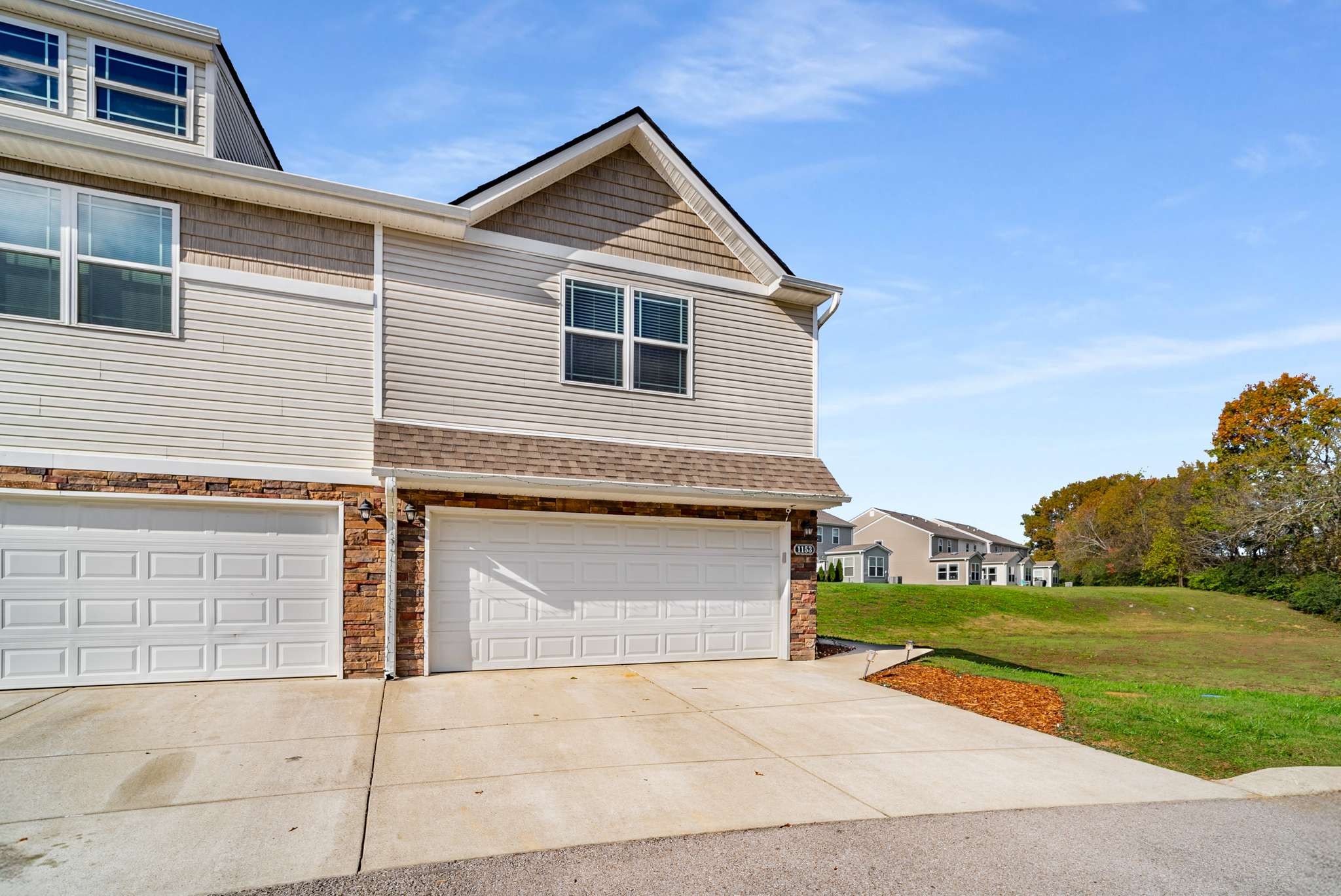 1153 Somerset Springs Dr