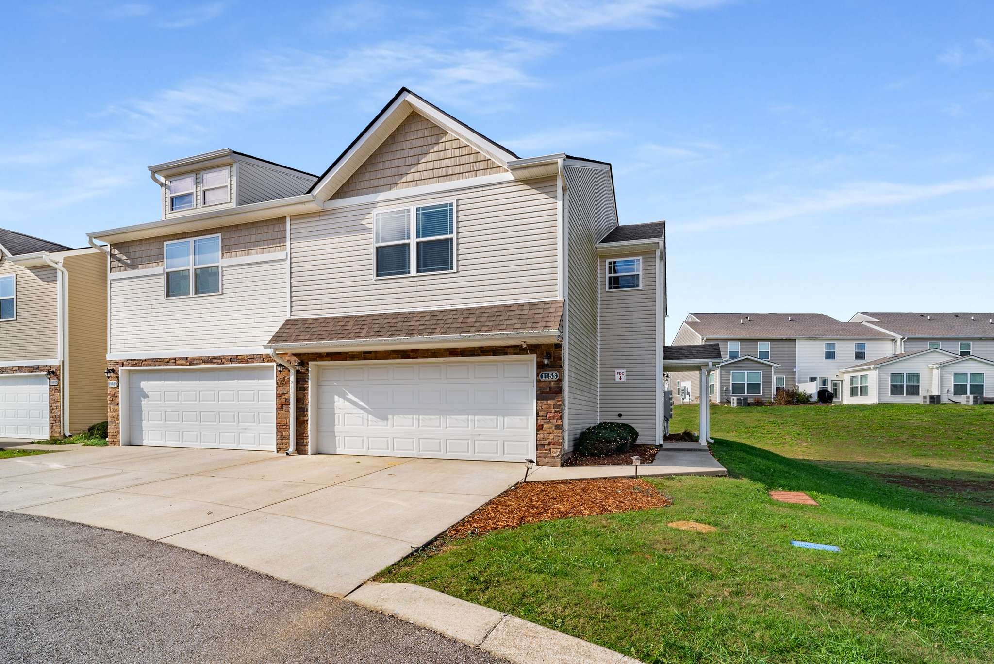 1153 Somerset Springs Dr