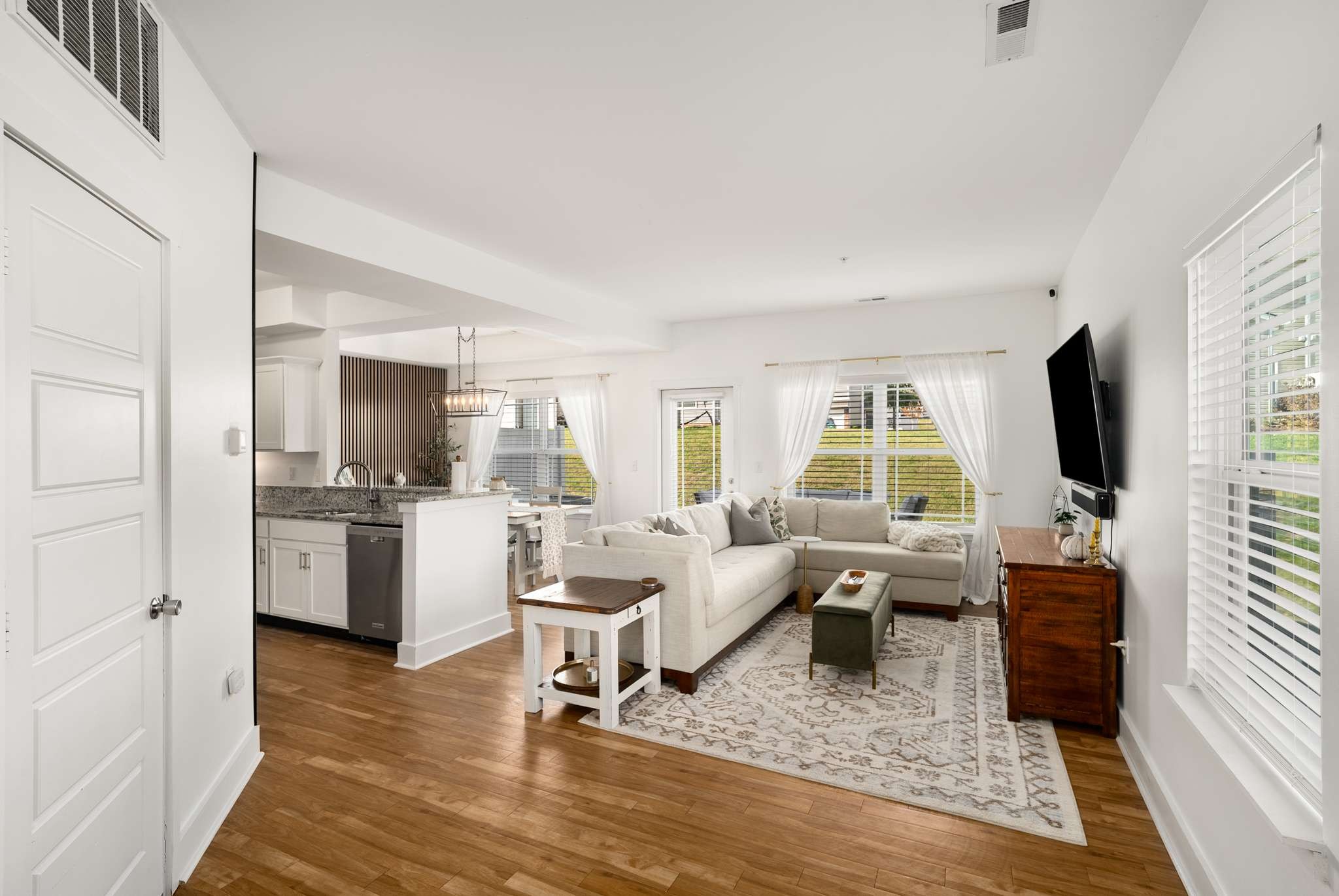 1153 Somerset Springs Dr