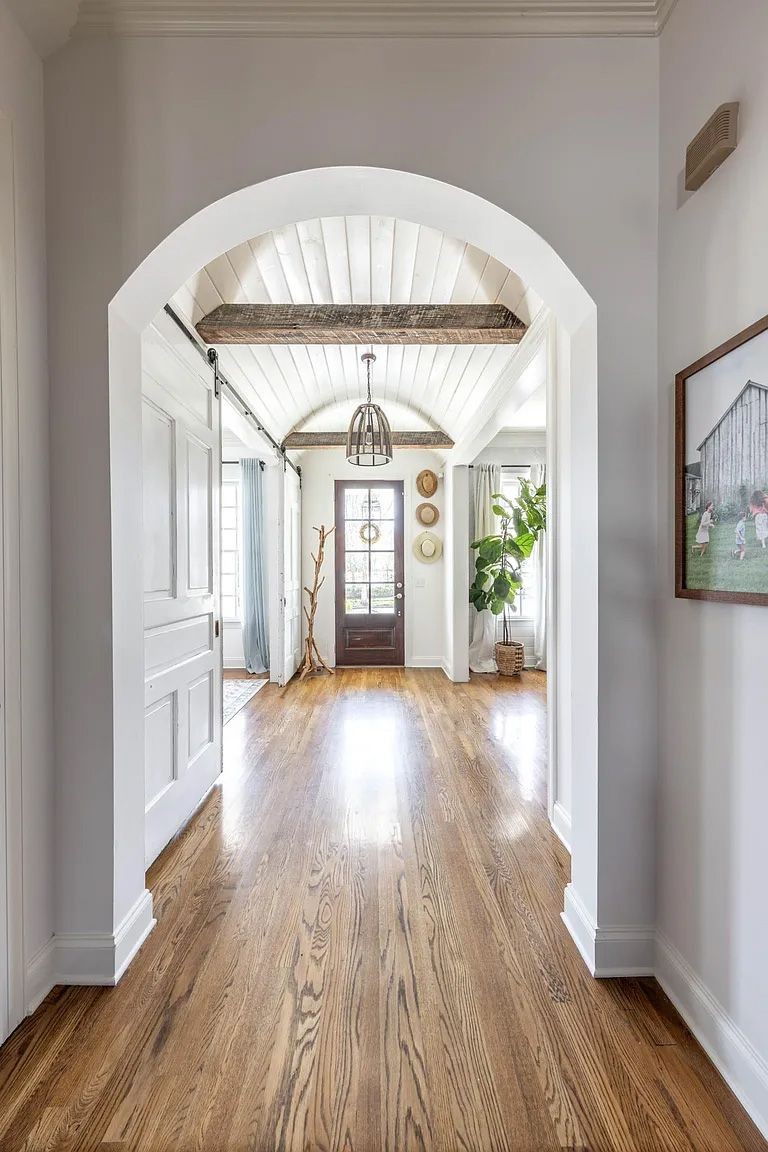 112 Glass Springs Dr